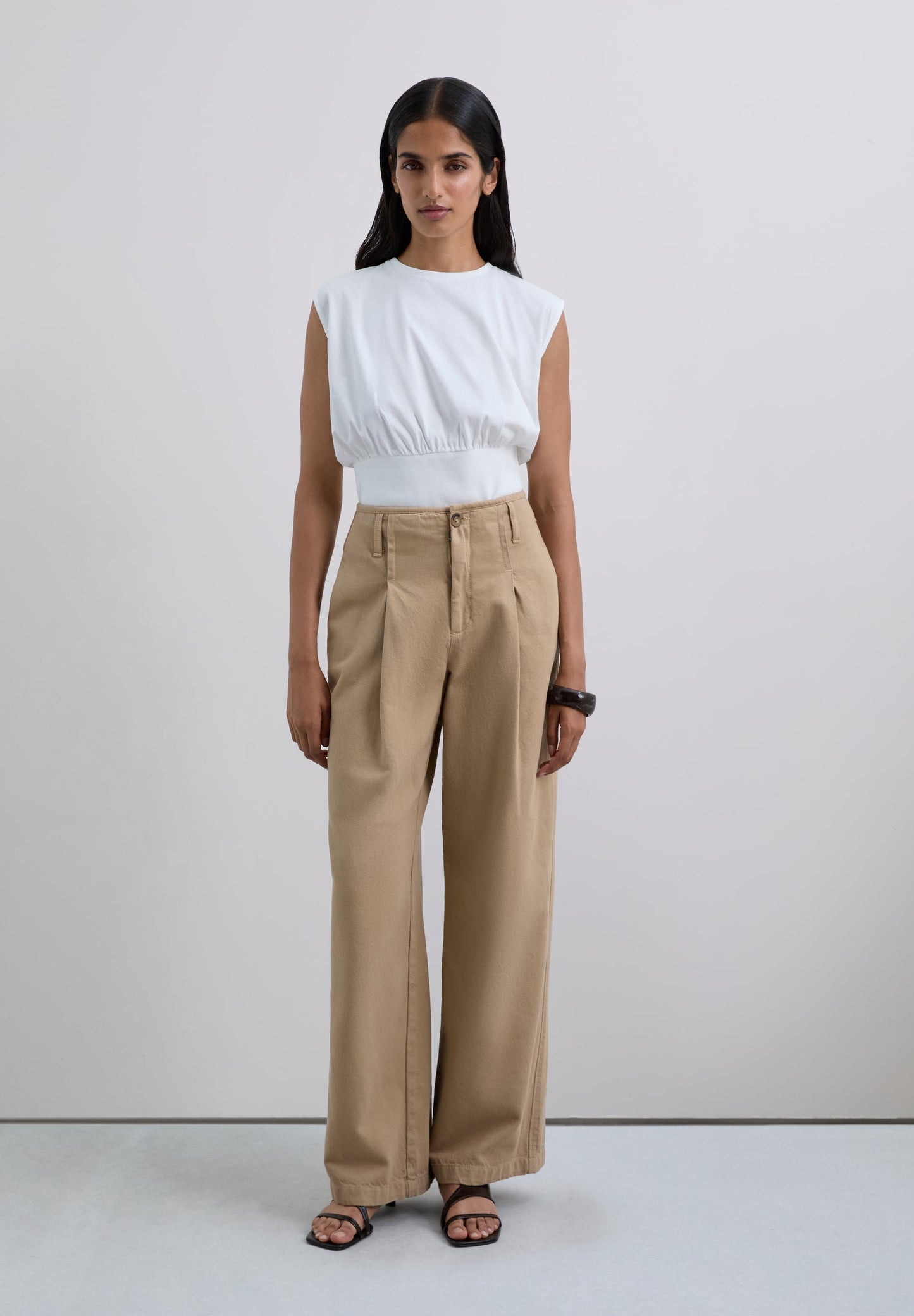 SC GATHER FIT T-SHIRT