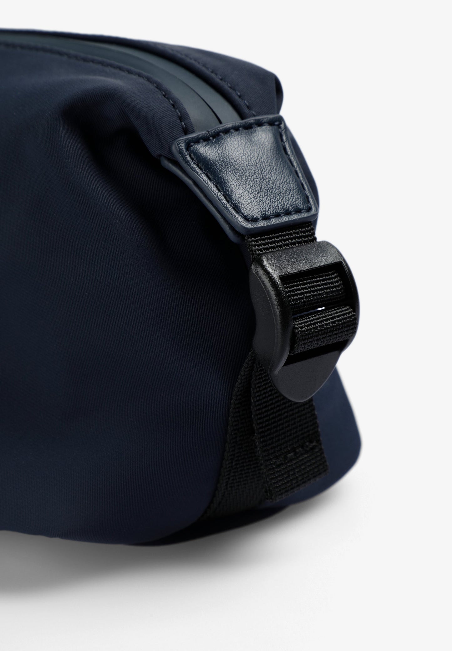 TOILETTAS REIS TECHNISCH