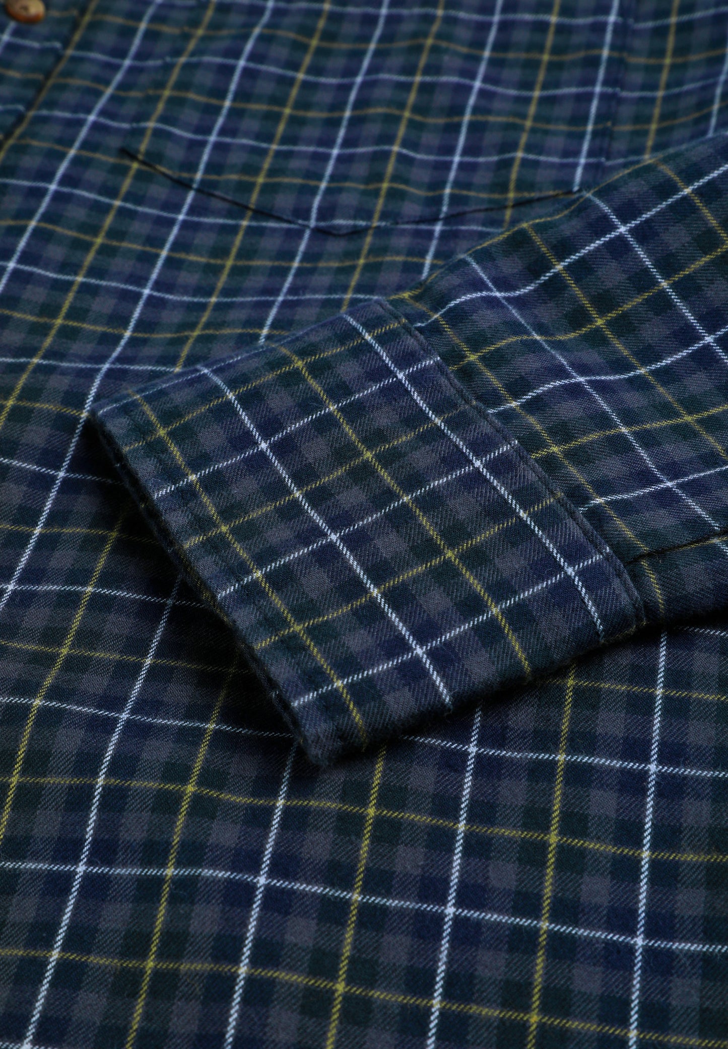 SHIRT MET RUITJESMOTIEF