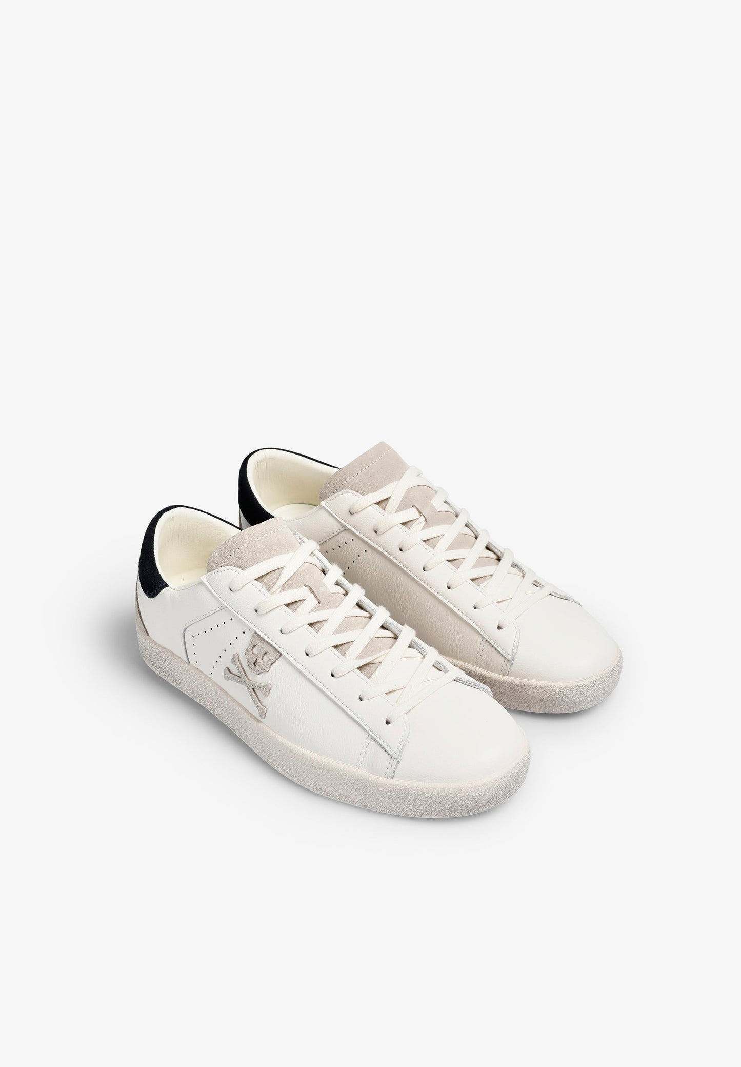 LEATHER SKULL SNEAKERS
