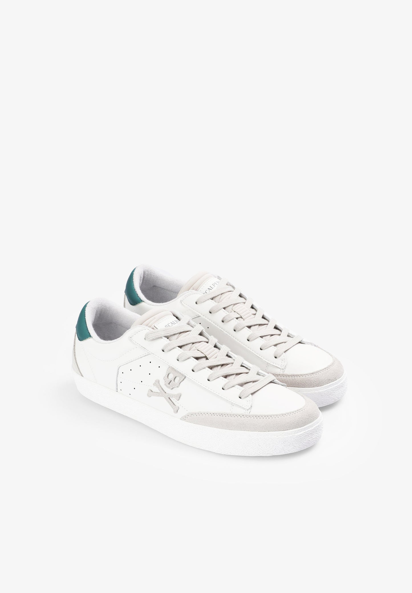SNEAKERS LEER DOODSHOOFD