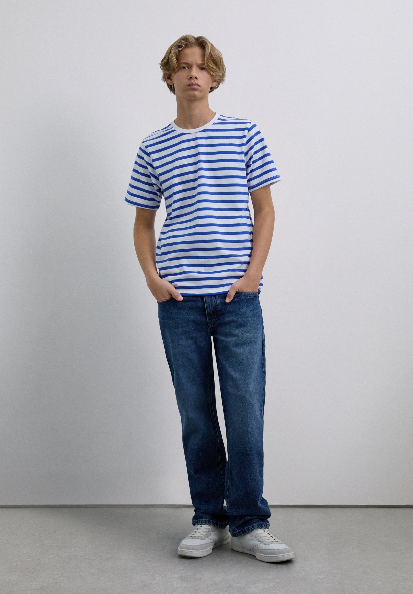 STRIPED T-SHIRT