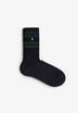 SOCKEN MIT FARBLICH ABGESETZTEM TOTENKOPF