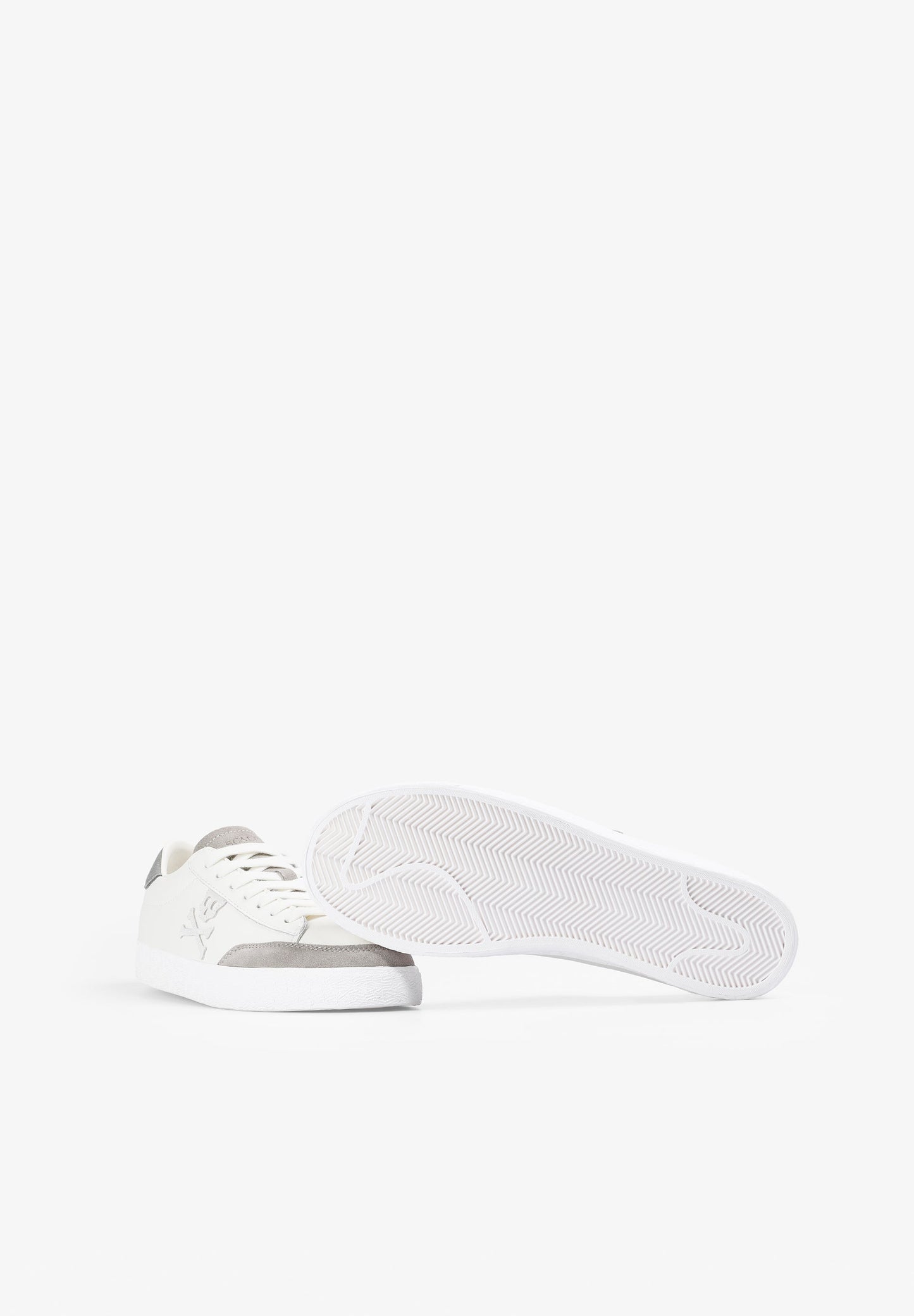 SNEAKERS DOODSKOP ZIJKANT