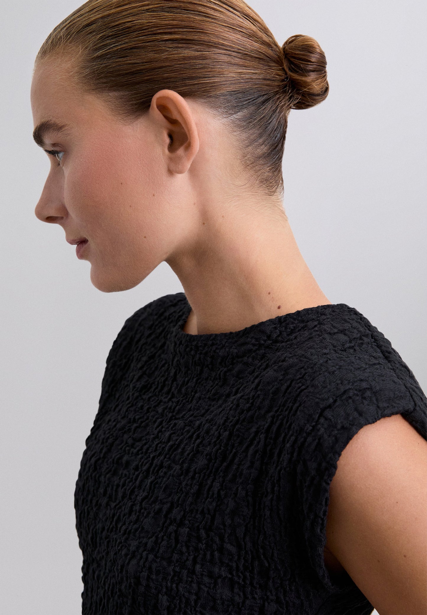 T-SHIRT MET STRUCTUUR