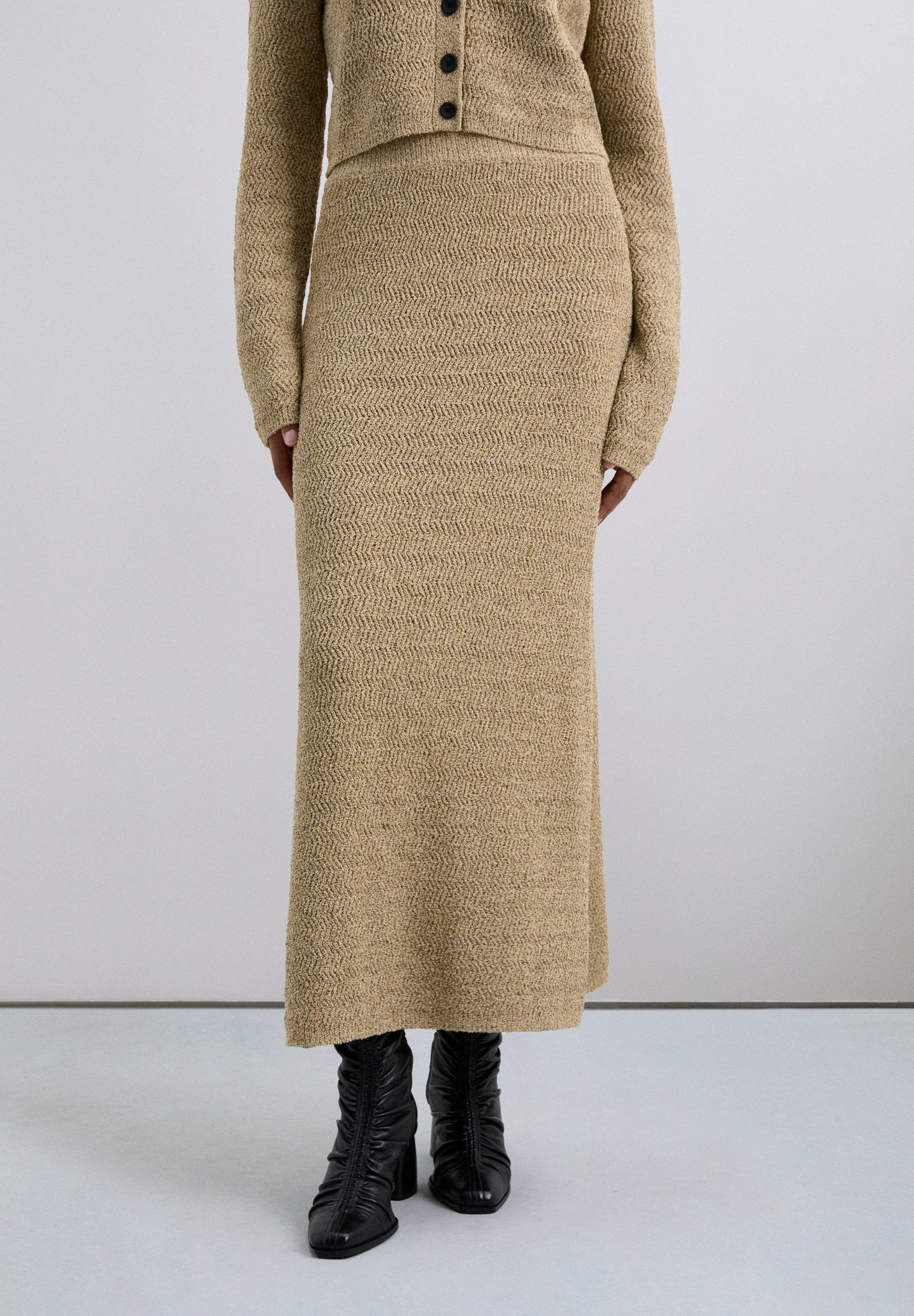 JUPE LONGUE EN MAILLE