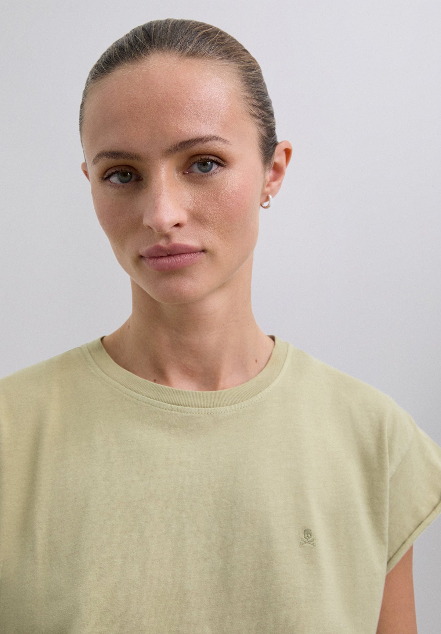 BASIC SKULL T-SHIRT