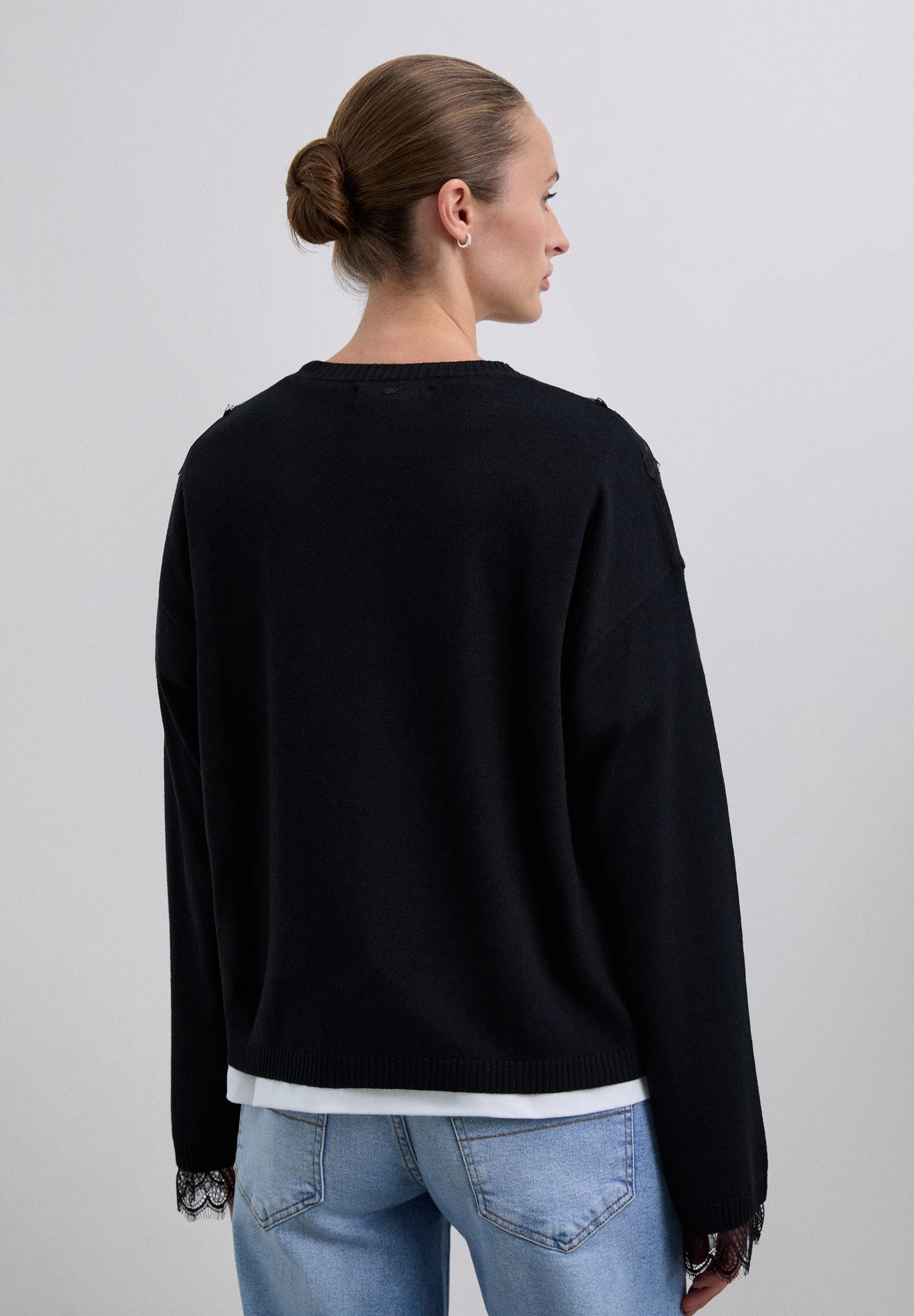 LACE DETAIL SWEATER