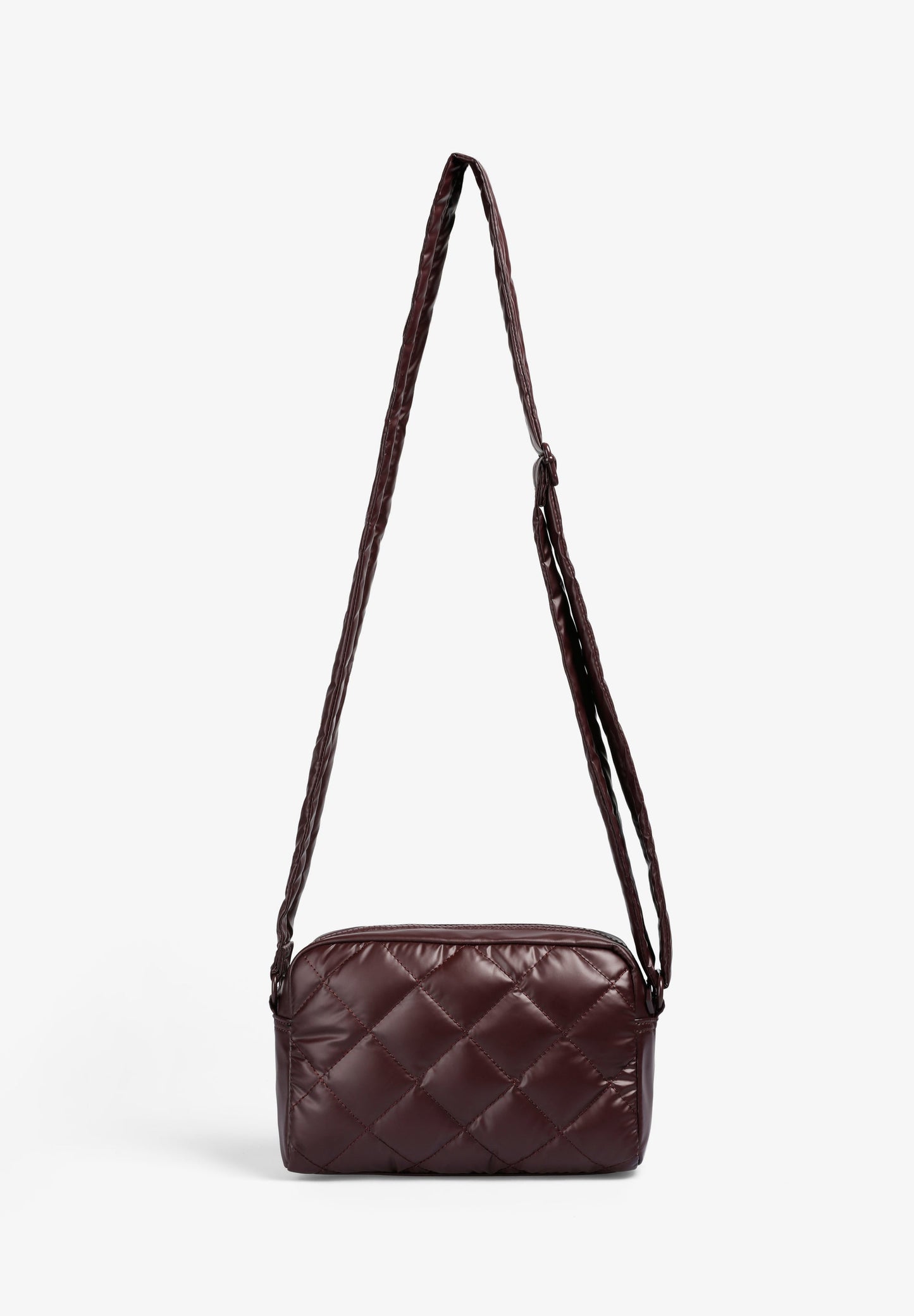 QUILTED METALLIC CROSSBODY BAG