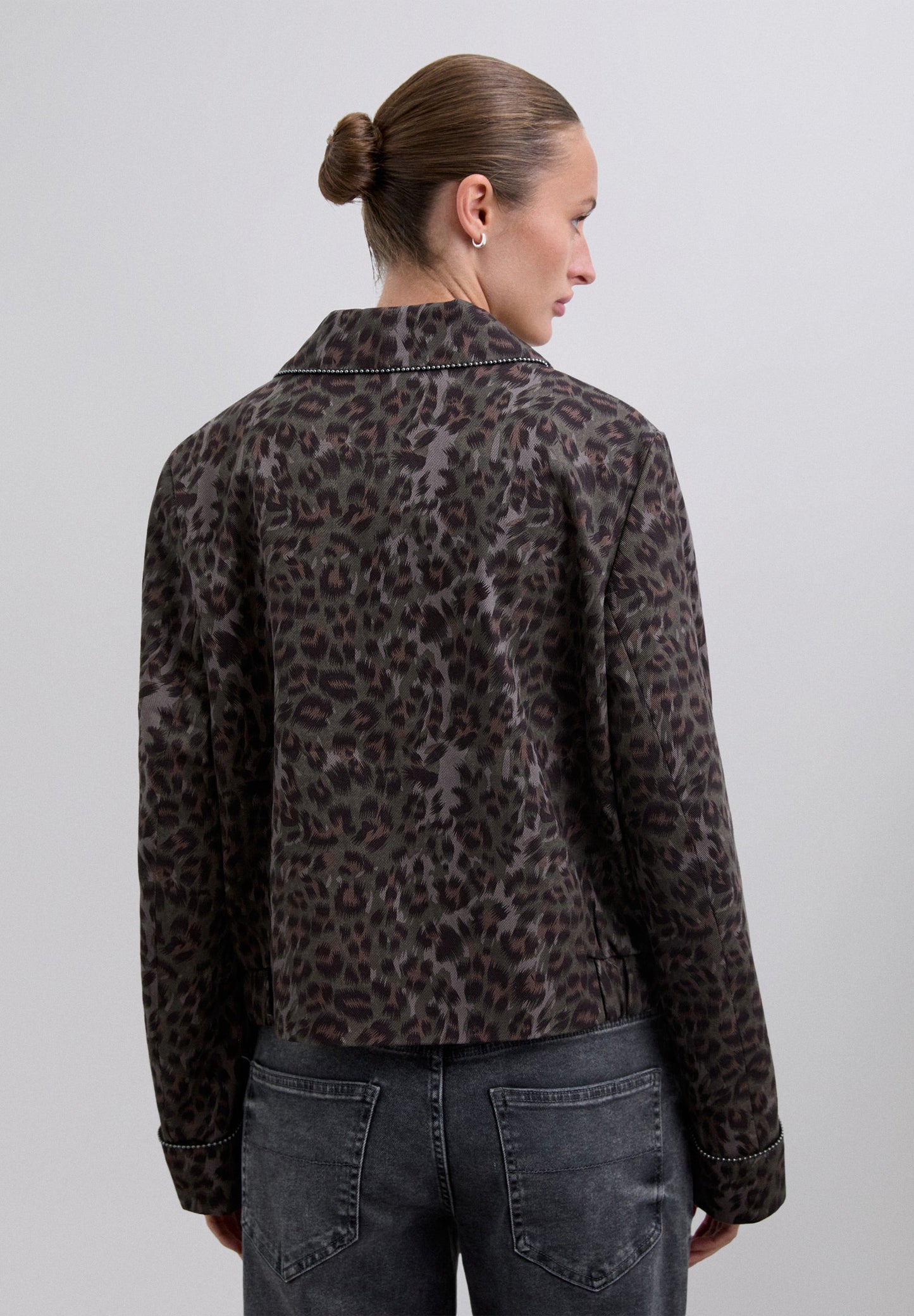JACK MET ANIMAL PRINT STUDS
