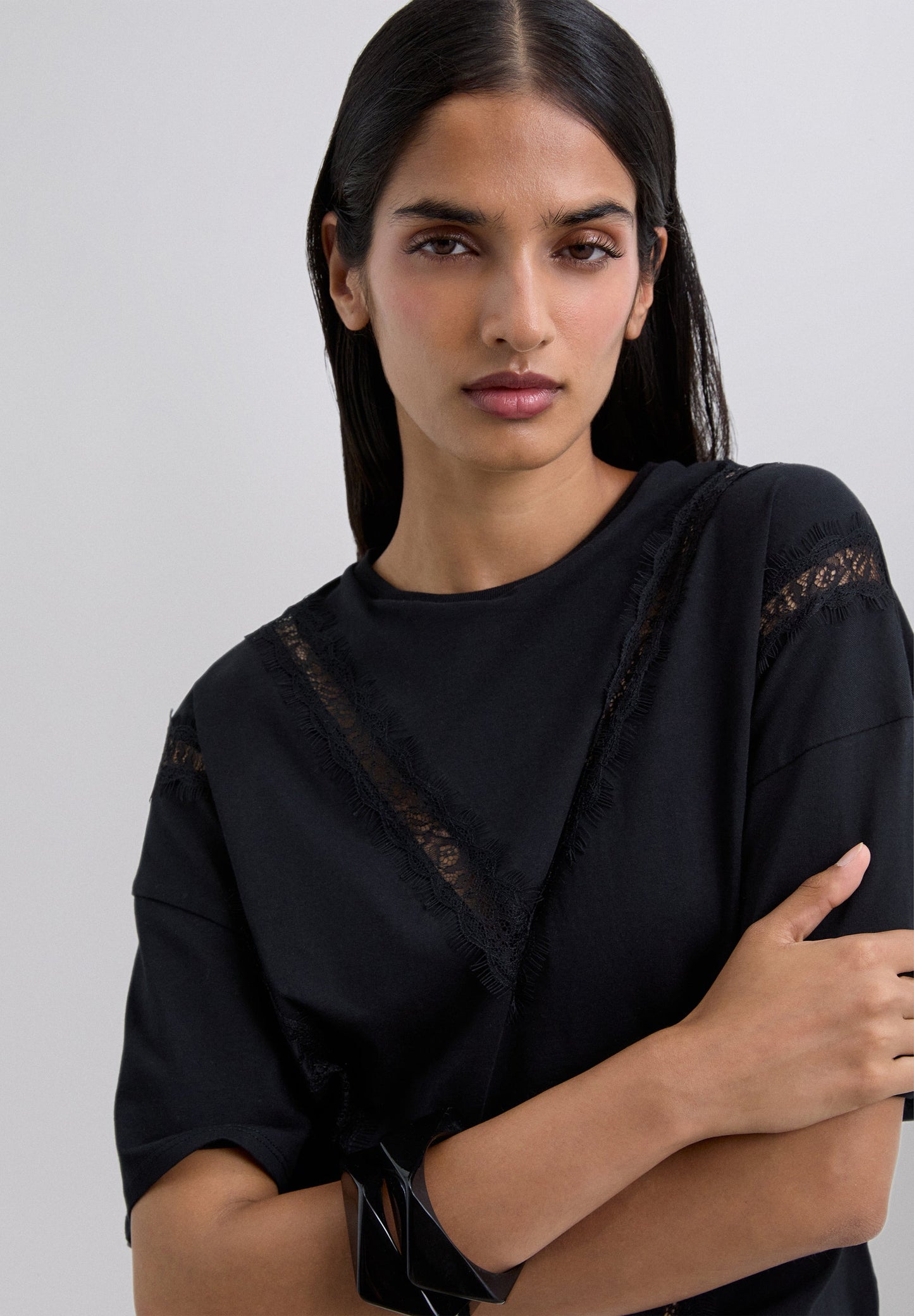 T-SHIRT À DENTELLE