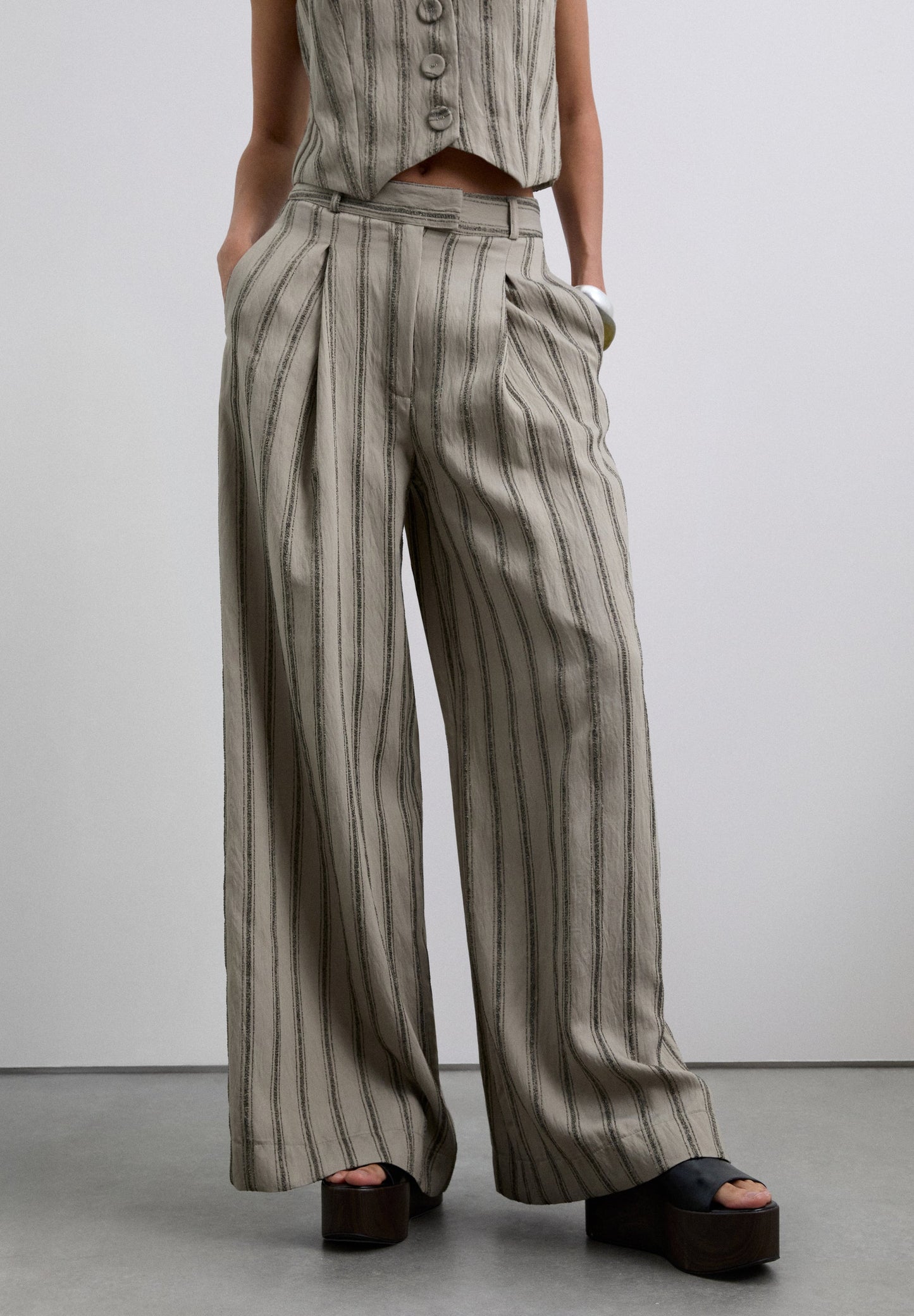 GESTREEPTE CULOTTE BROEK MET BANDPLOOIEN