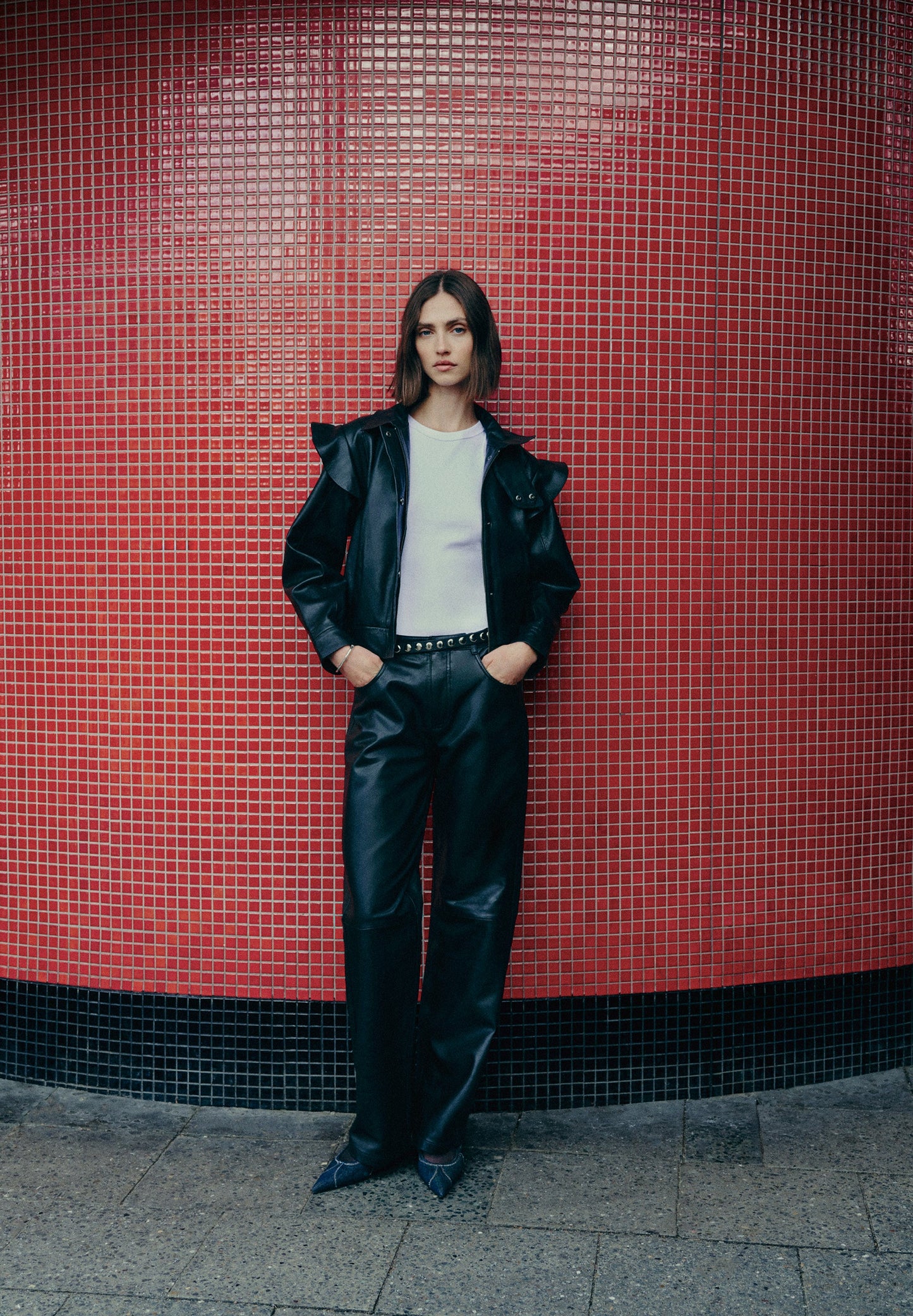 STRAIGHT LEATHER TROUSERS
