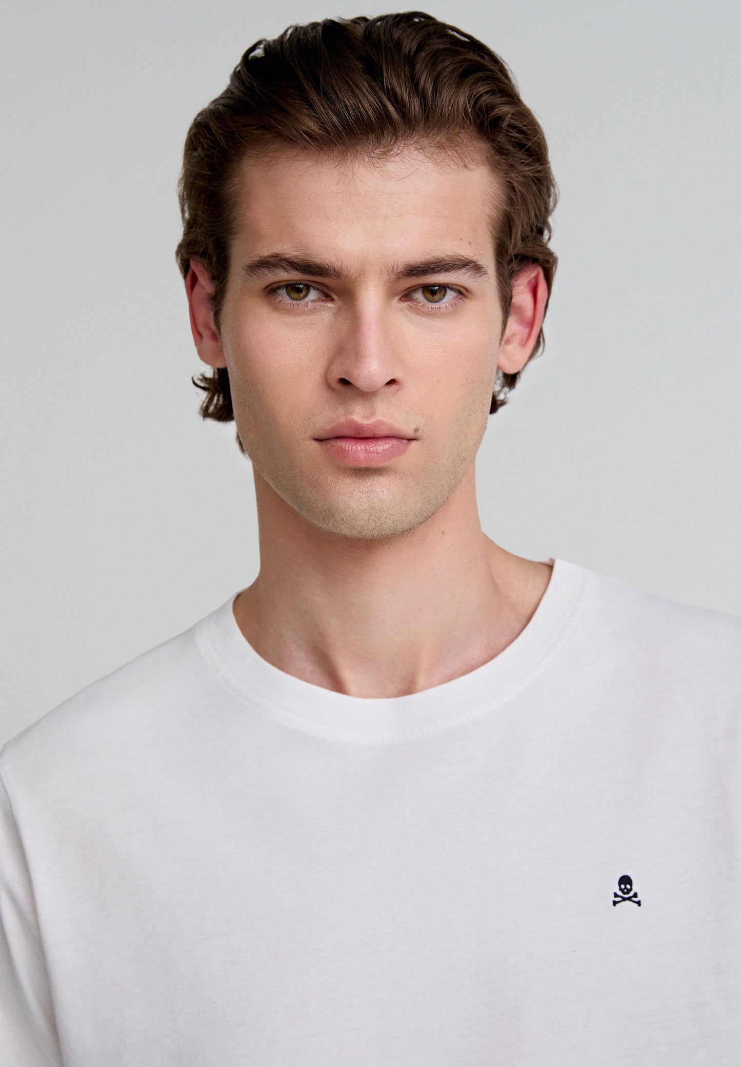CAMISETA BÁSICA CALAVERA - Scalpers