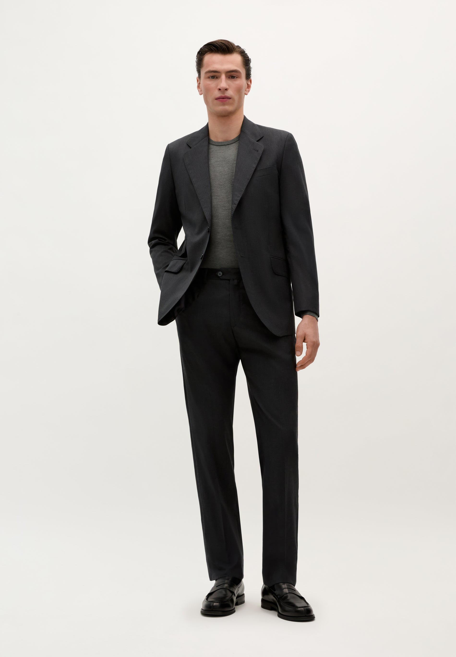 TRAJE CLÁSICO LANA GRIS