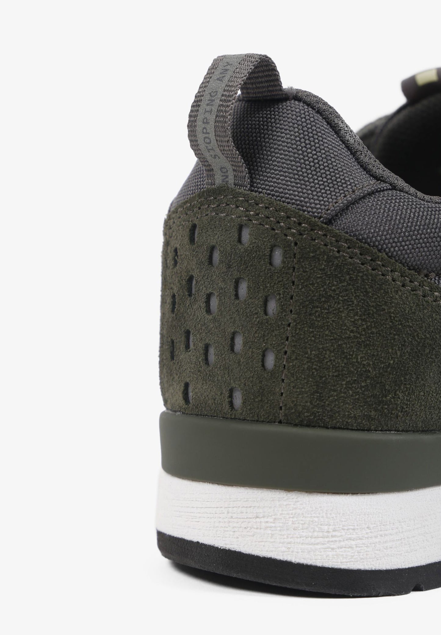 SNEAKERS SERRAJE CANADIAN - Scalpers