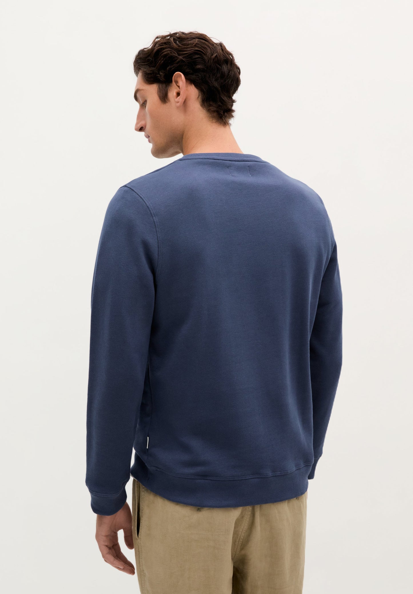 BASIC SKULL SWEATSHIRT