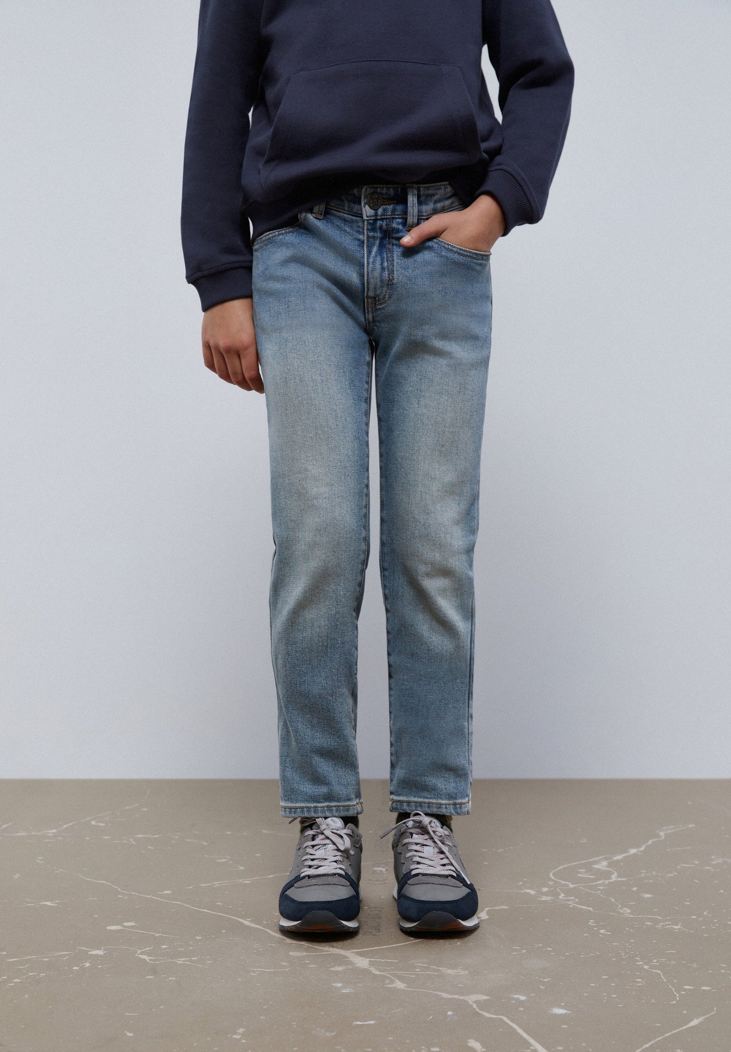 DENIM JEANS SLIM FIT