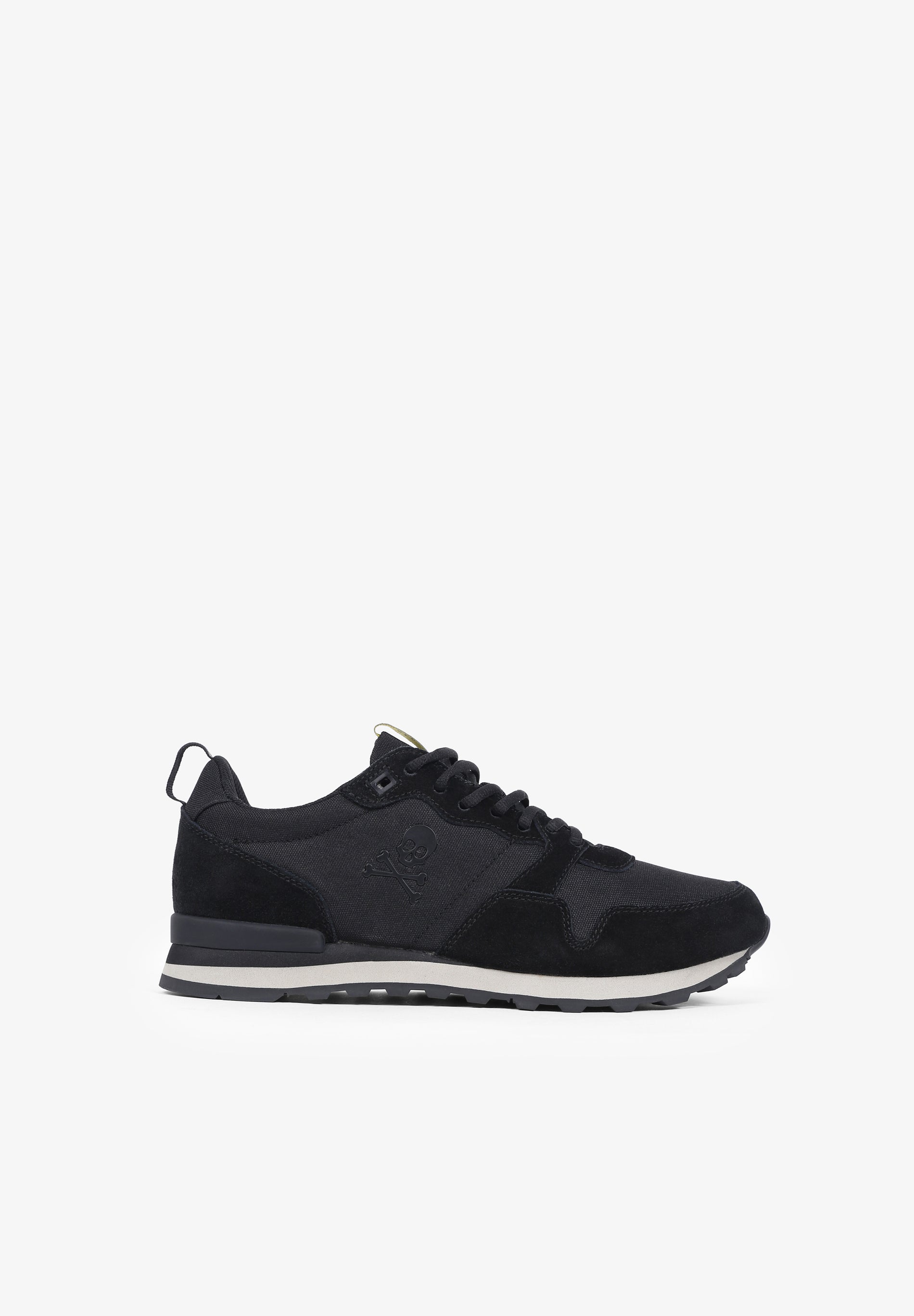 CANADIAN SUEDE SNEAKERS