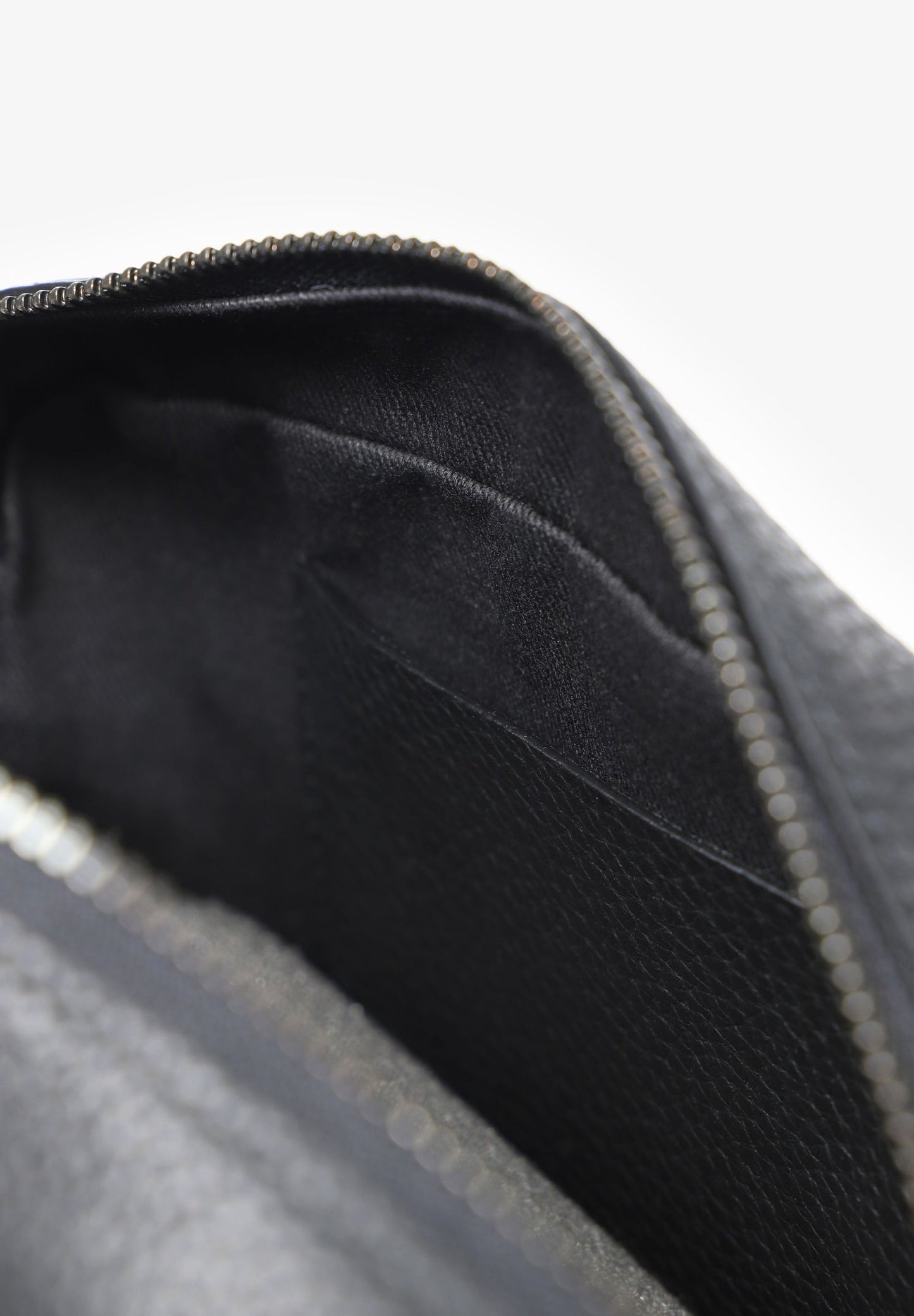 BAG WITH ALL-OVER SKULL PRINT