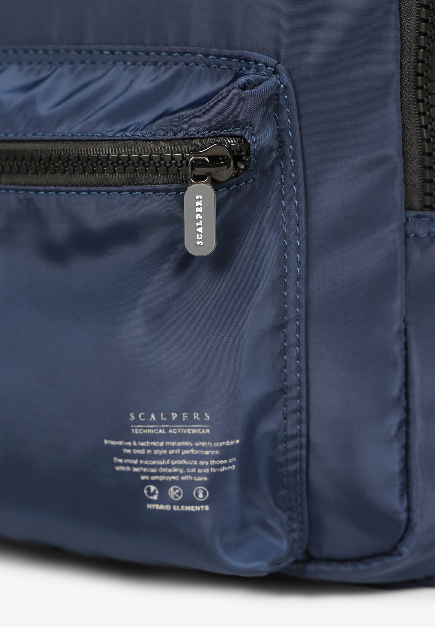 BASIC BACKPACK WITH SKULL