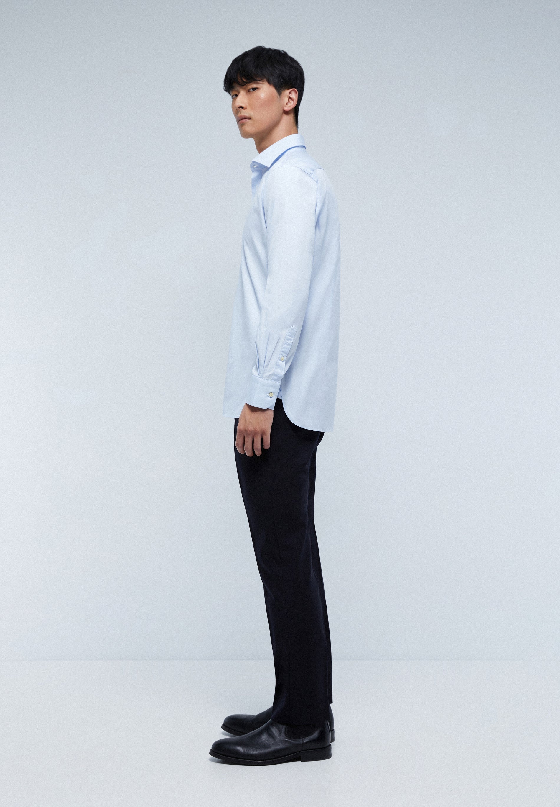 MIXED CUFF DRESS SHIRT