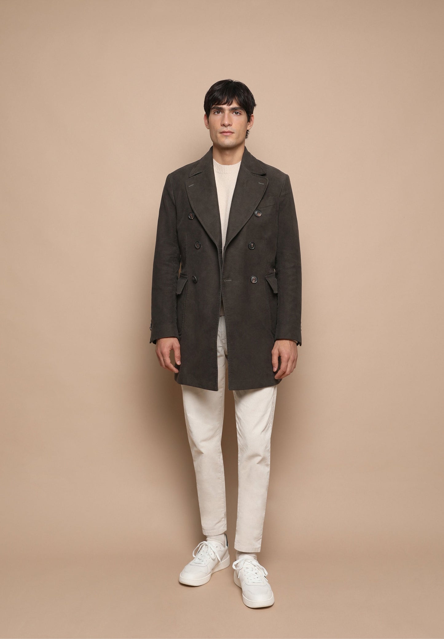 DOUBLE-BREASTED COAT