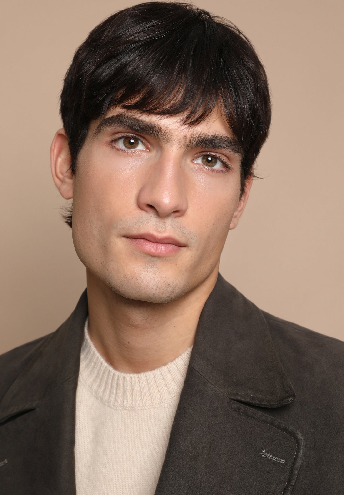 DOUBLE-BREASTED COAT