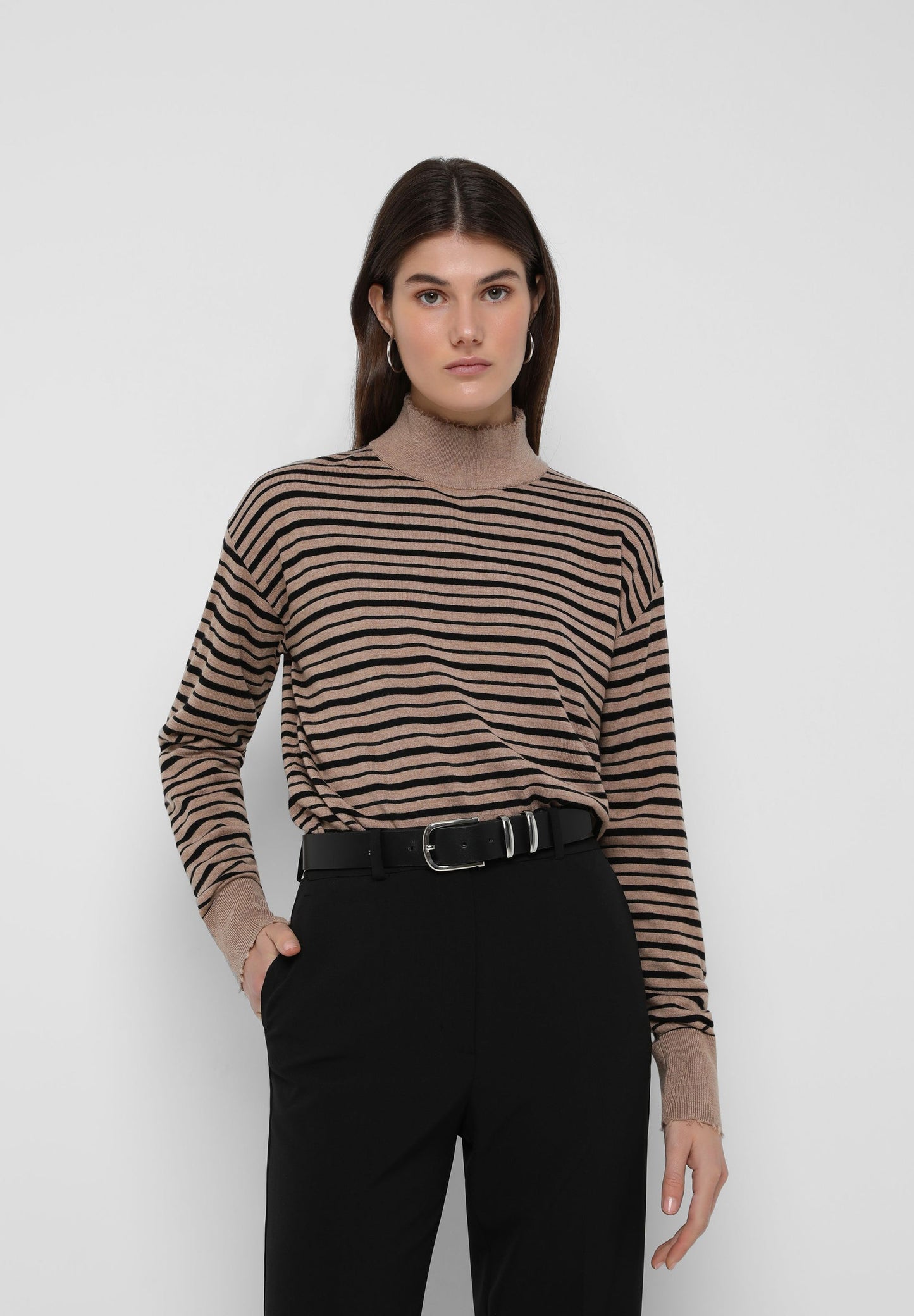 STRIPED JUMPER WITH PERKINS COLLAR