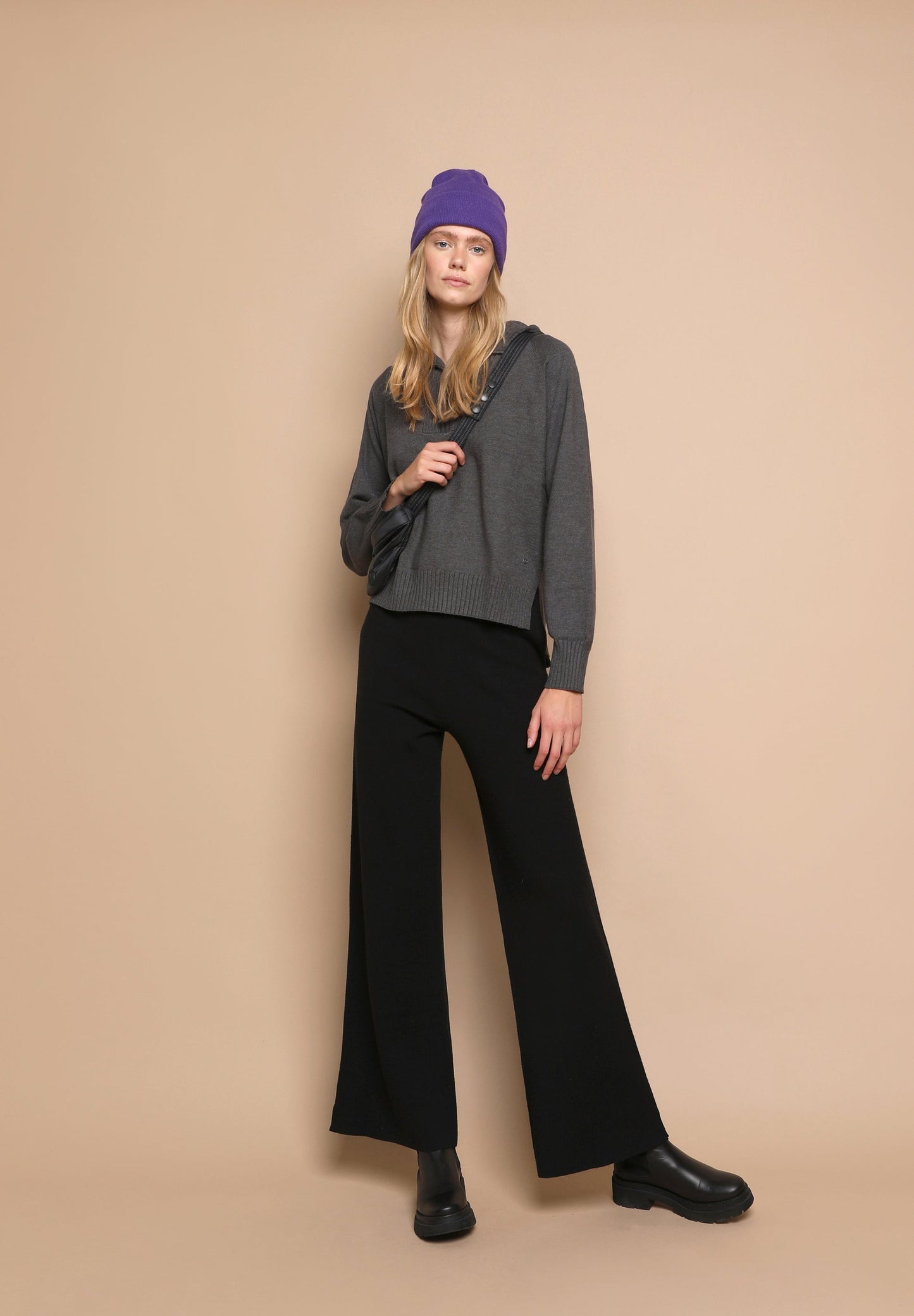 COMFY KNIT TROUSERS