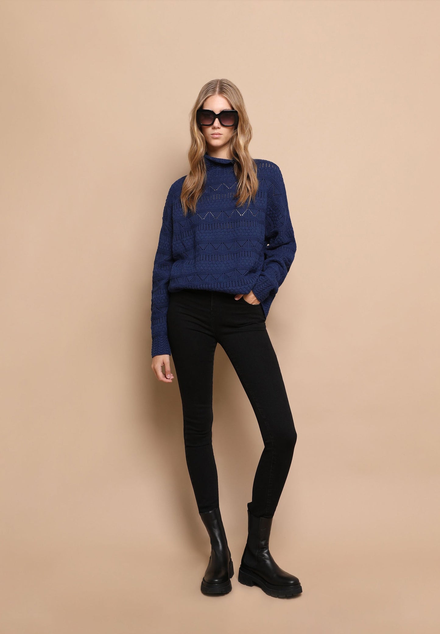 SWEATER WITH DIE-CUT HIGH COLLAR