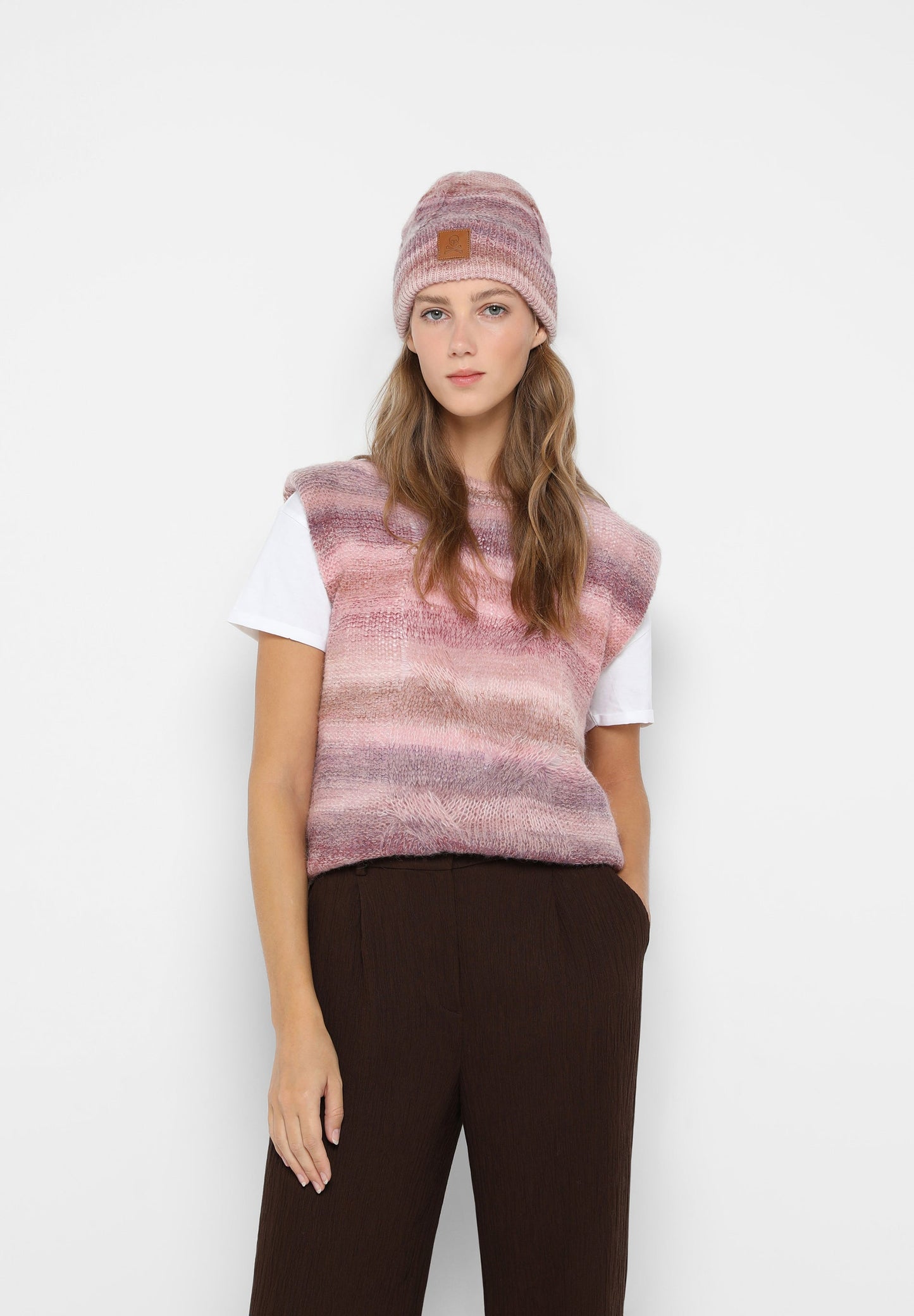 STRIPED KNITTED VEST