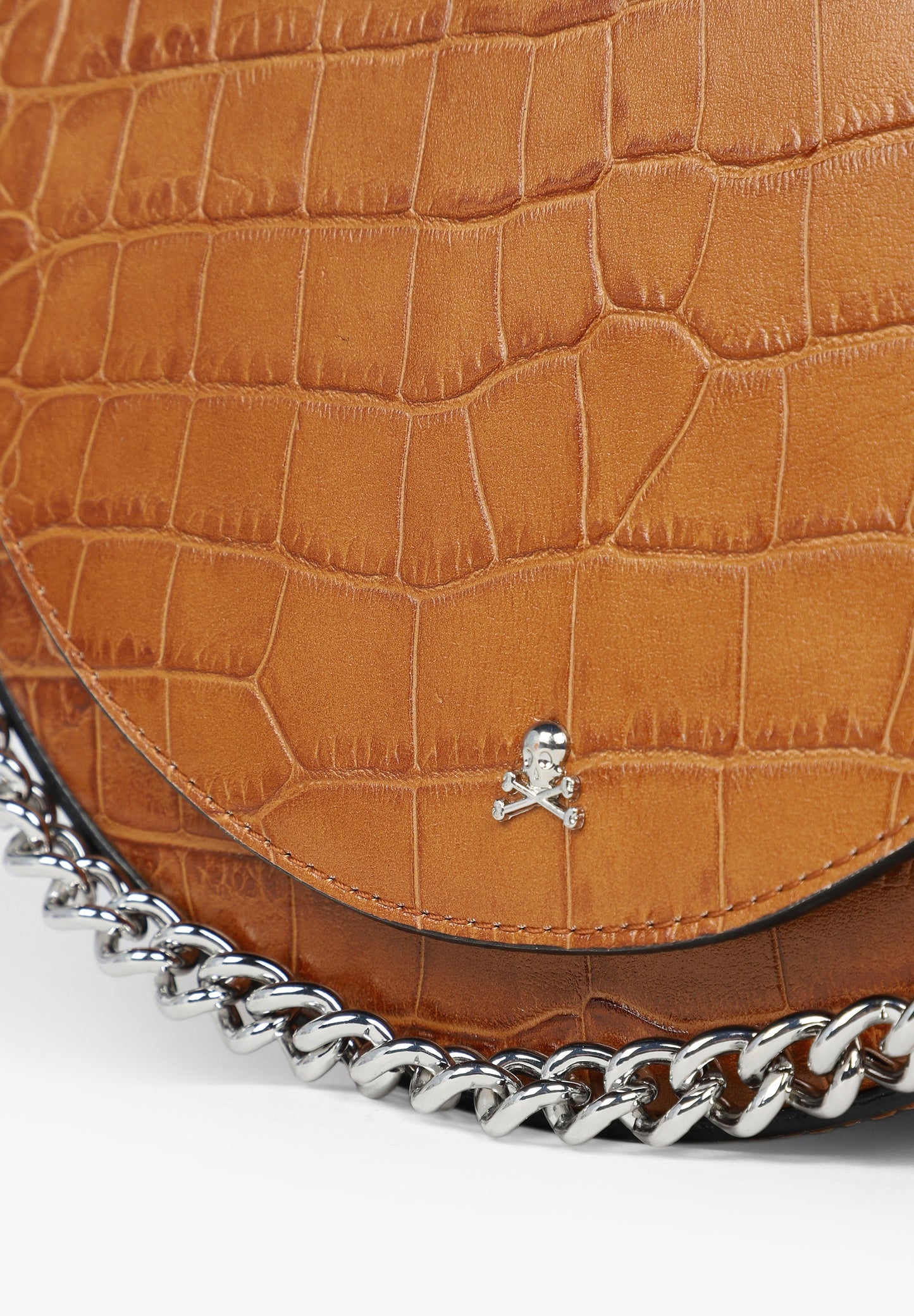 LEATHER BAG WITH CHAIN