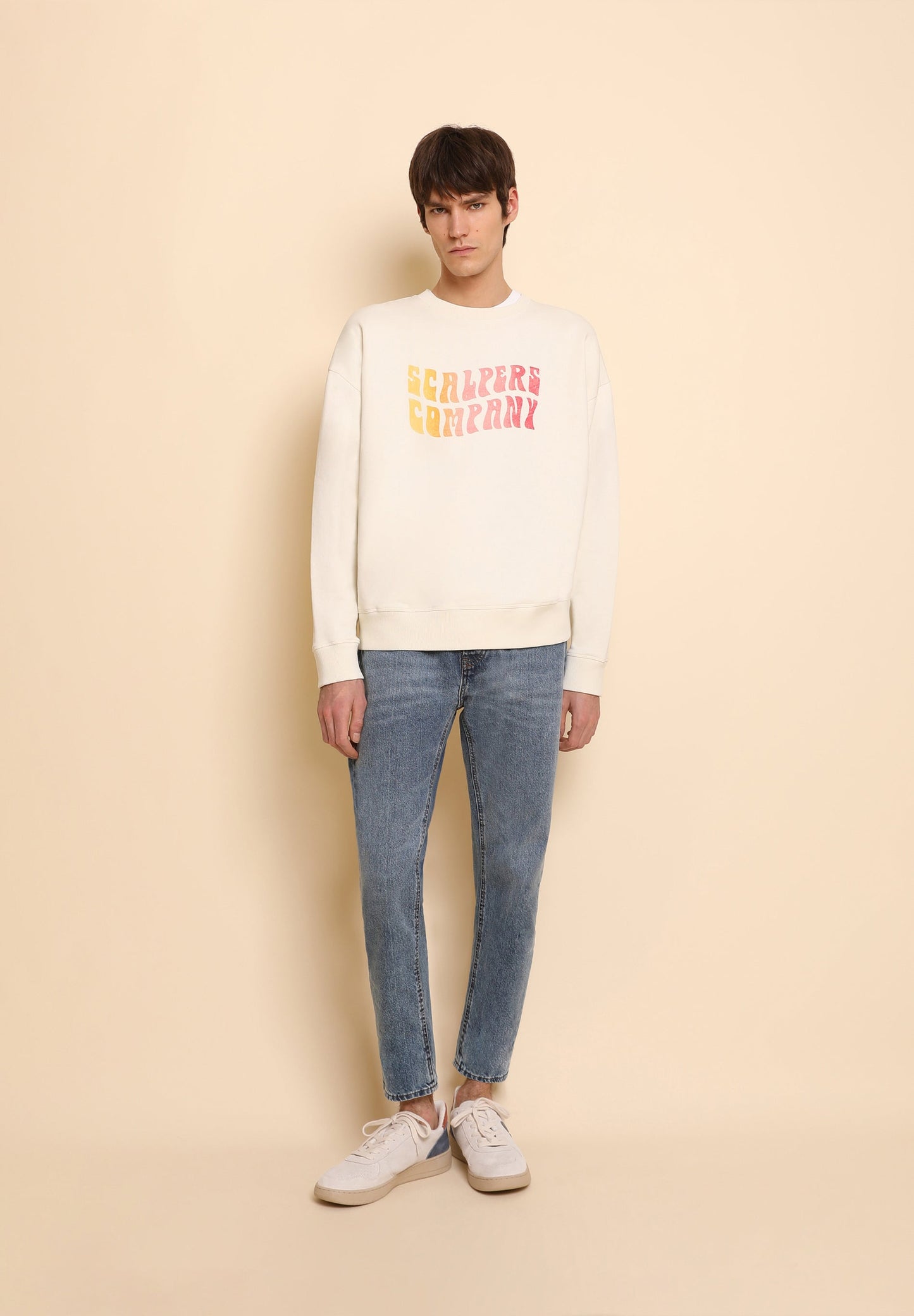 SWEATSHIRT WITH RETRO PRINT