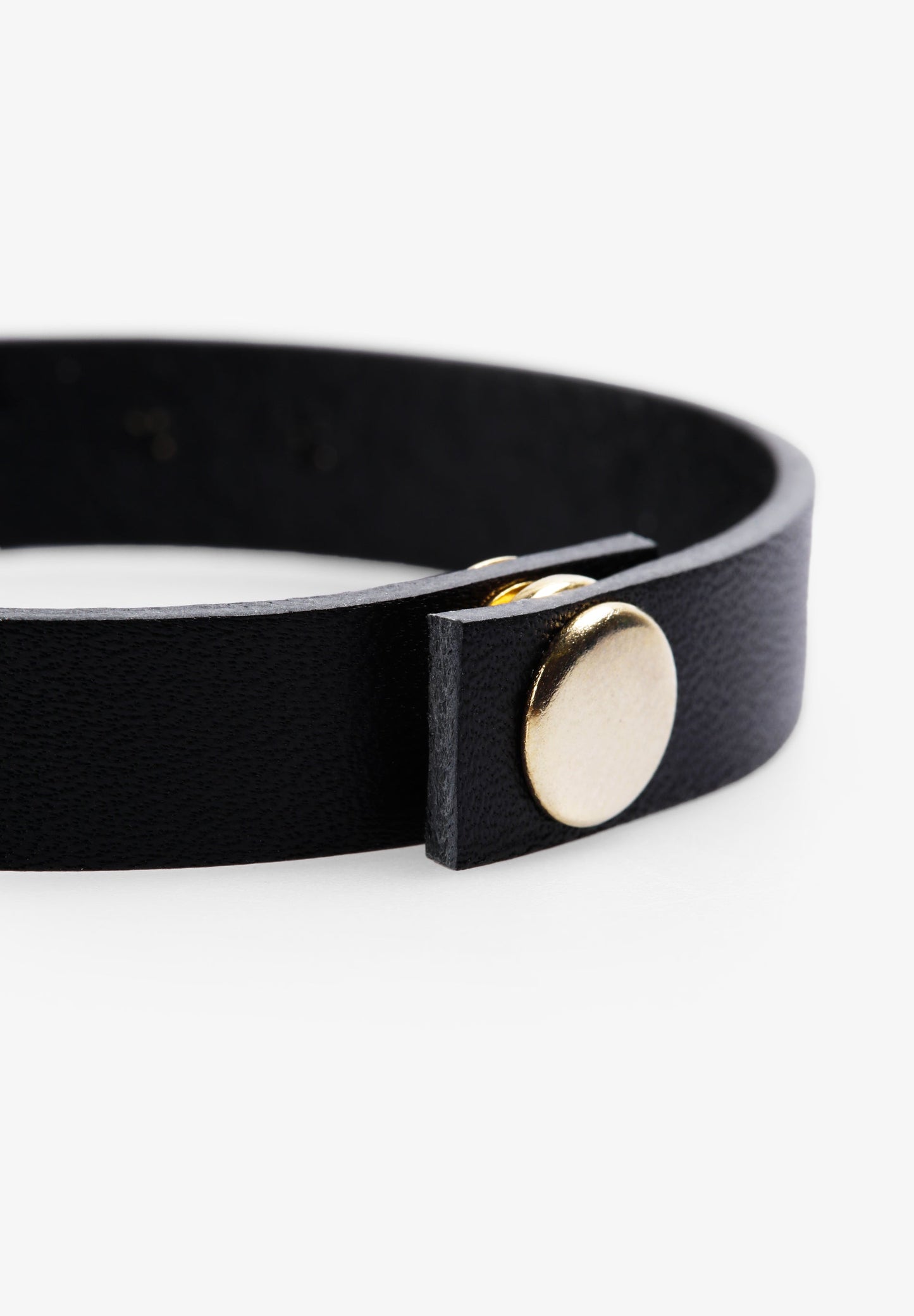BRACELET WITH SKULL AND STUDS