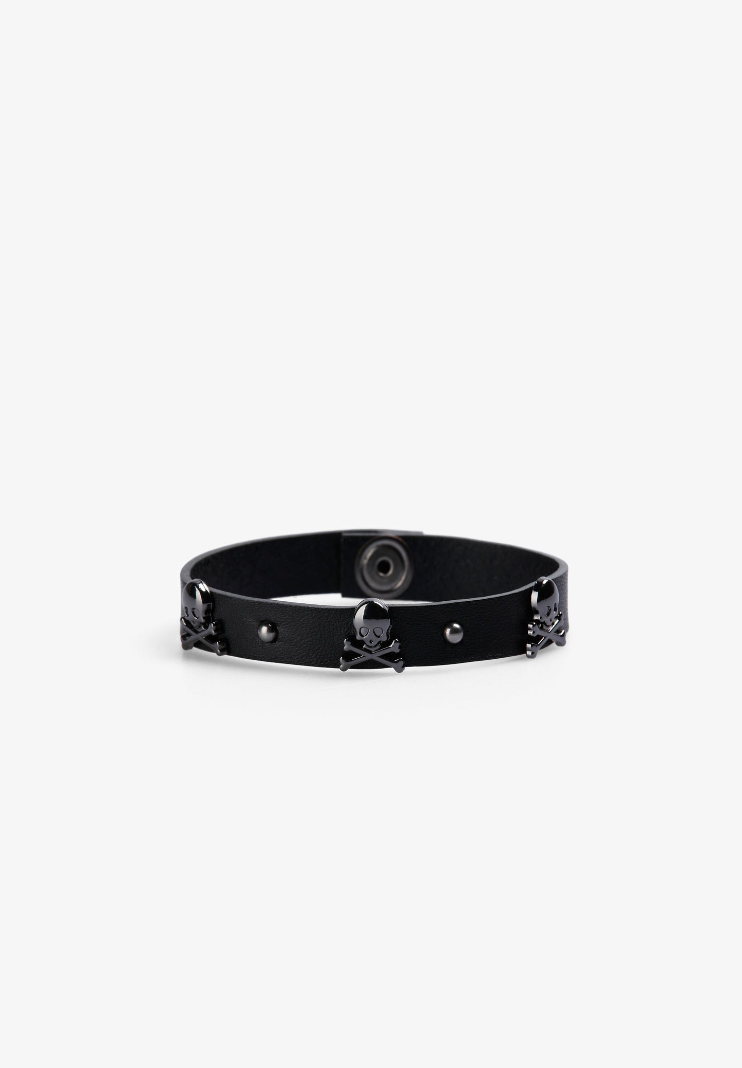 BRACELET WITH STUDS AND SKULLS
