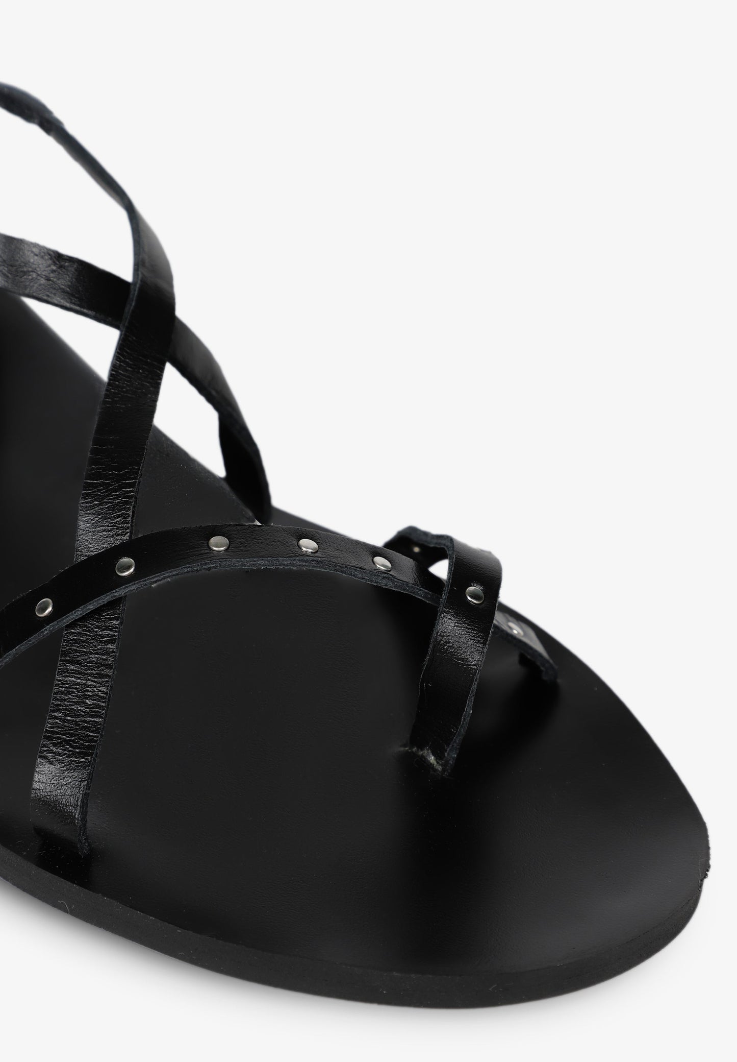 STRAPPY LEATHER SANDALS