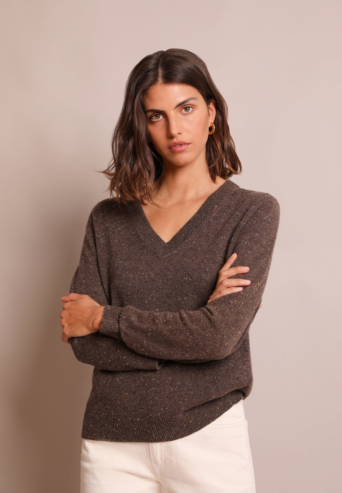 V-NECK CASHMERE SWEATER