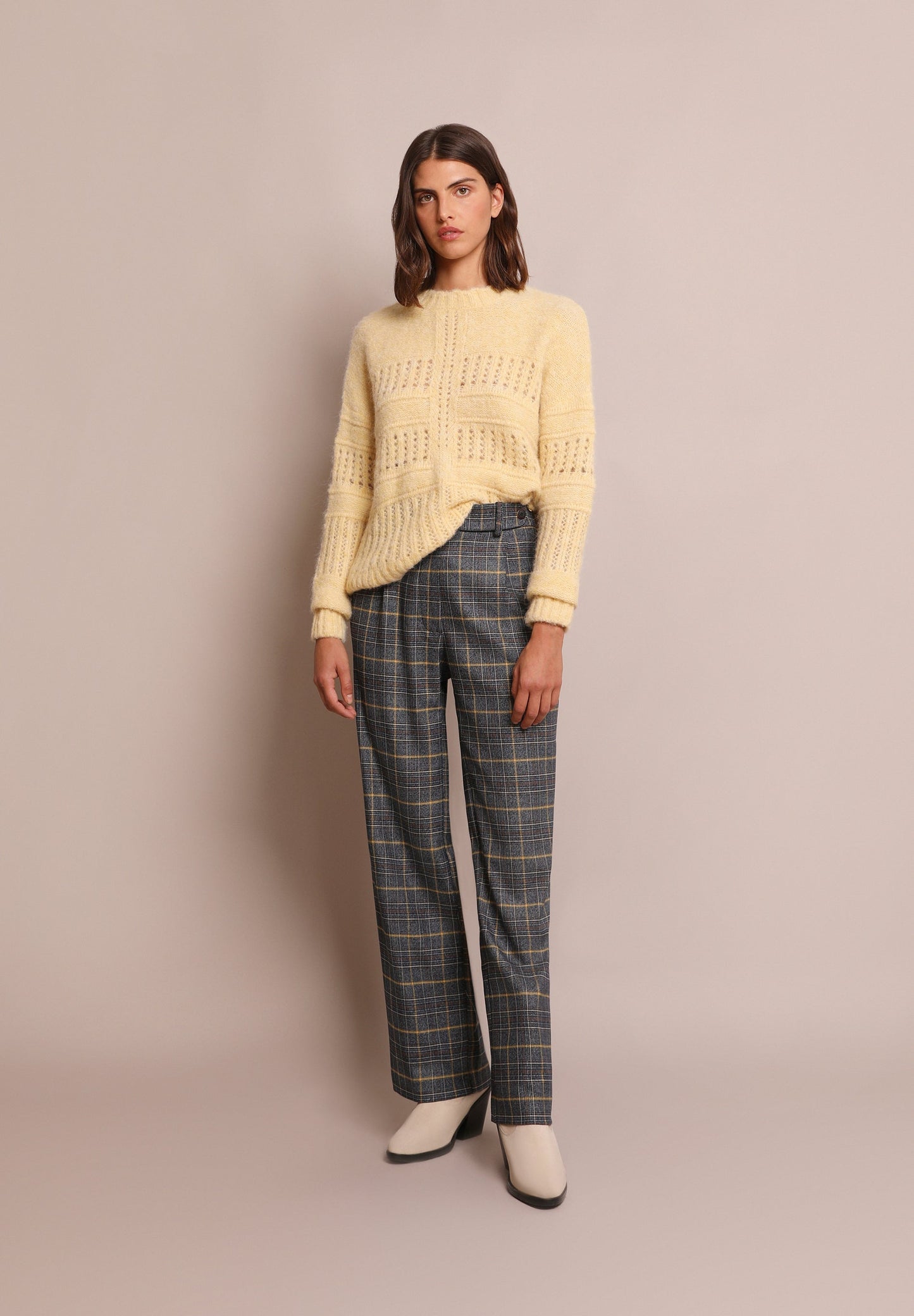 DIE-CUT WOOL SWEATER