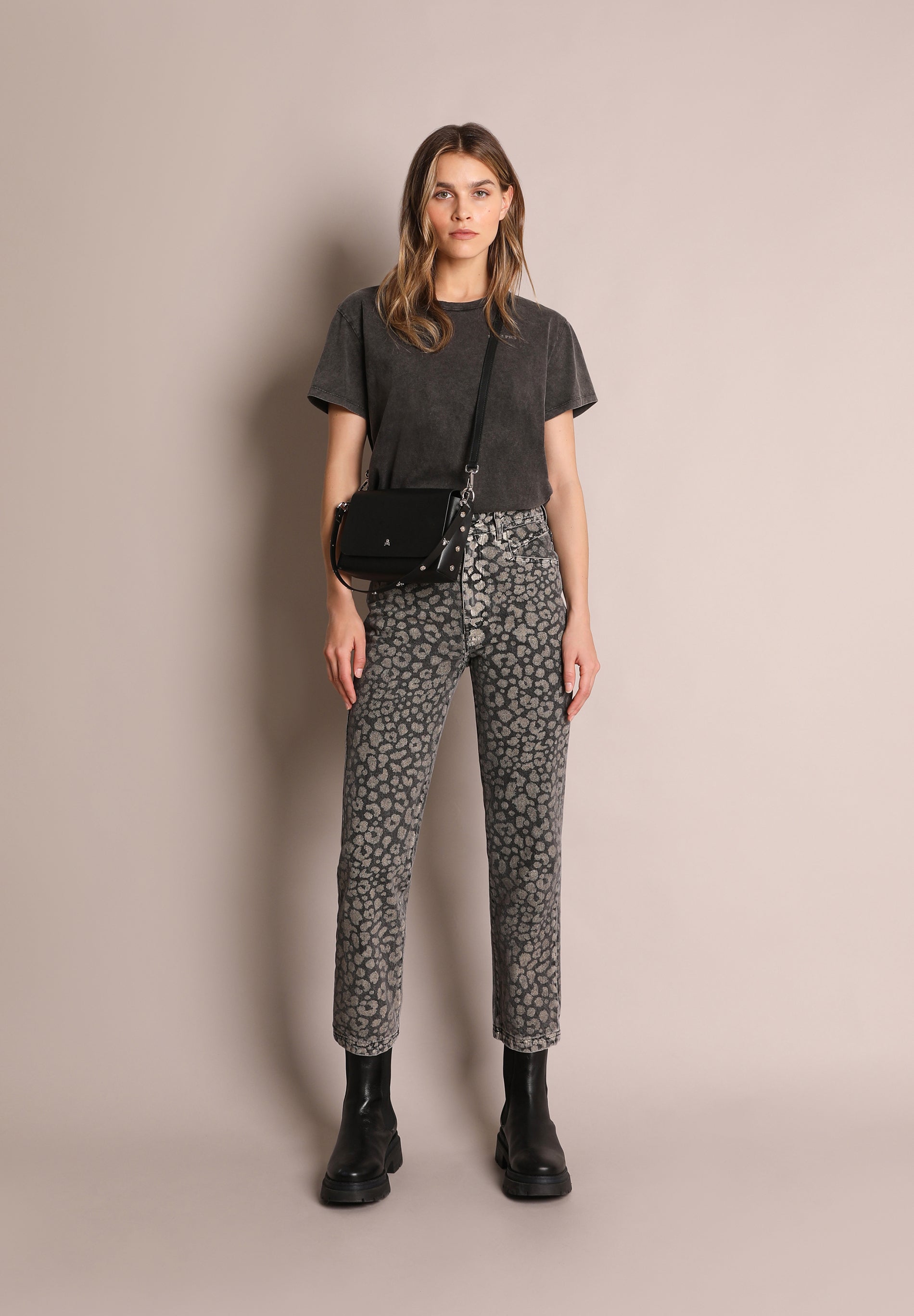 ANIMAL PRINT JEANS