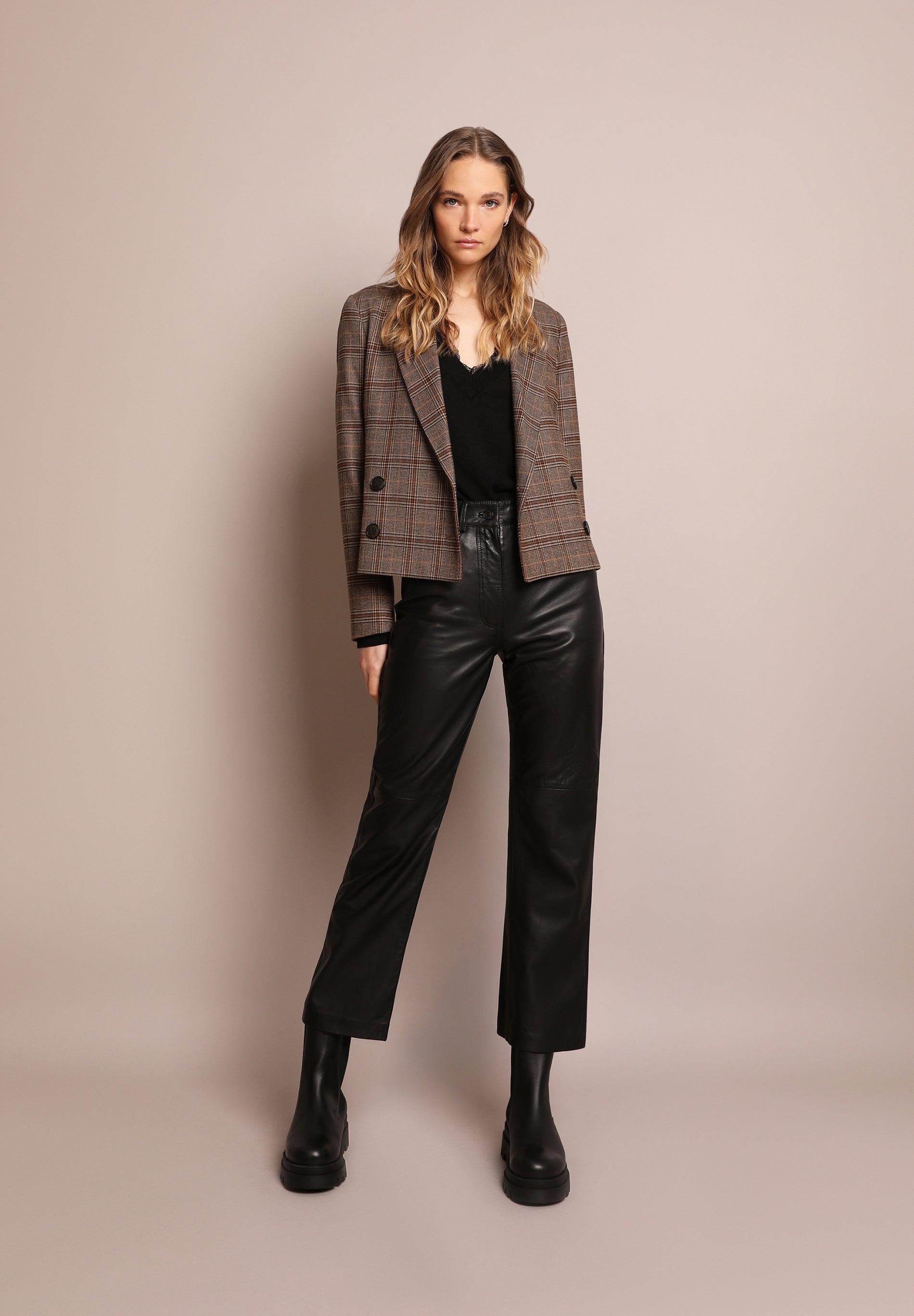 CROPPED CHECK BLAZER