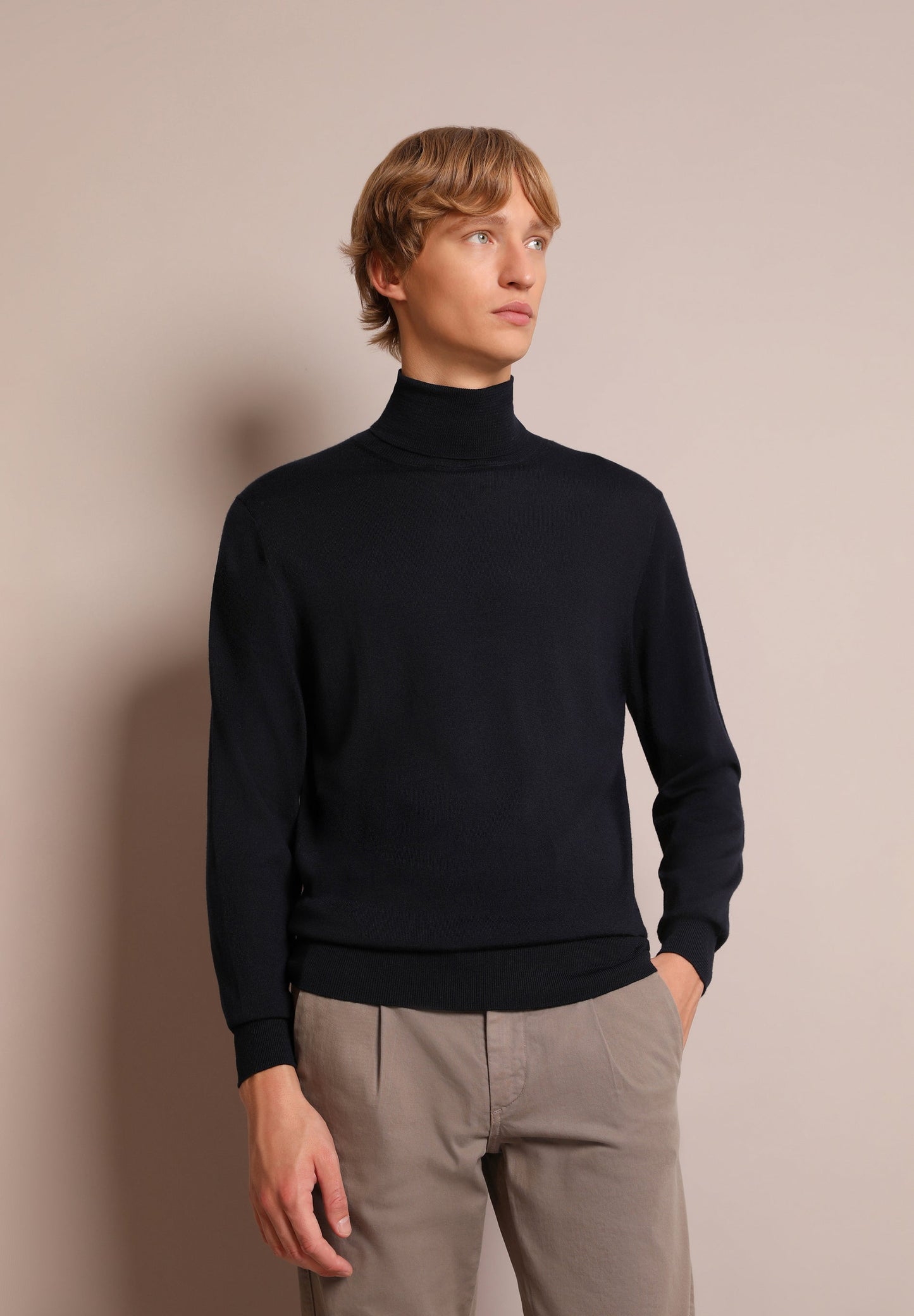 ROLL NECK WOOL SWEATER WITH SKULL