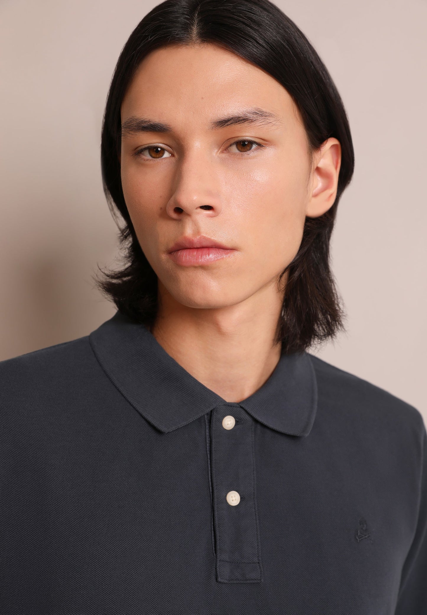 BASIC POLO SHIRT WITH SKULL DETAIL