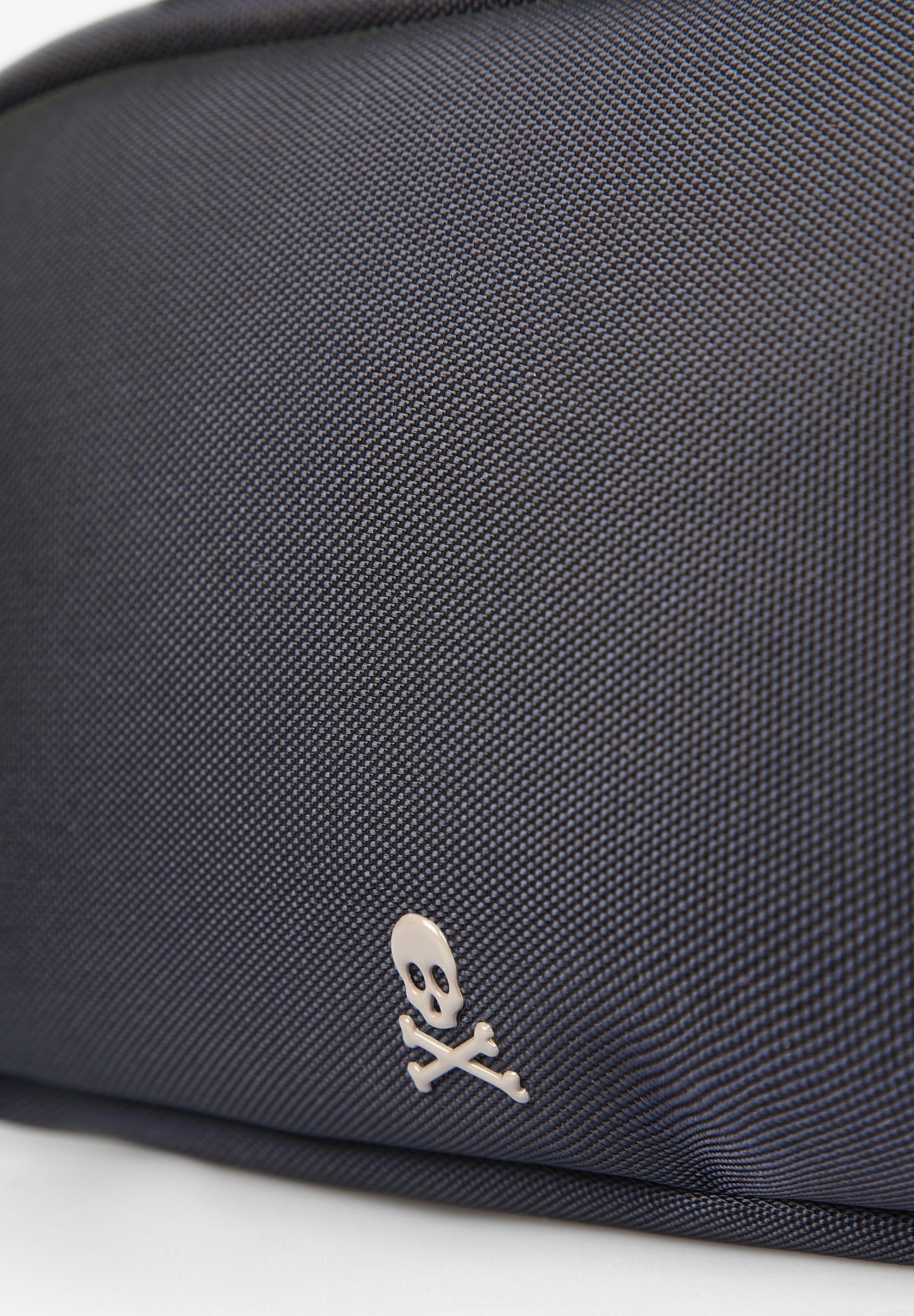 SKULL FRONT WASH BAG