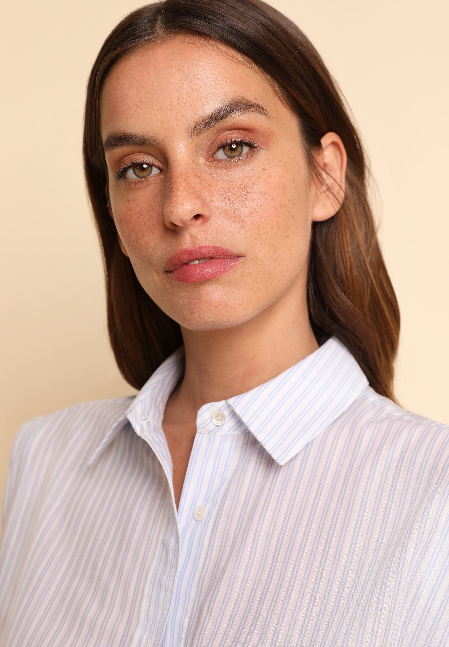 GATHERED STRIPED SHIRT