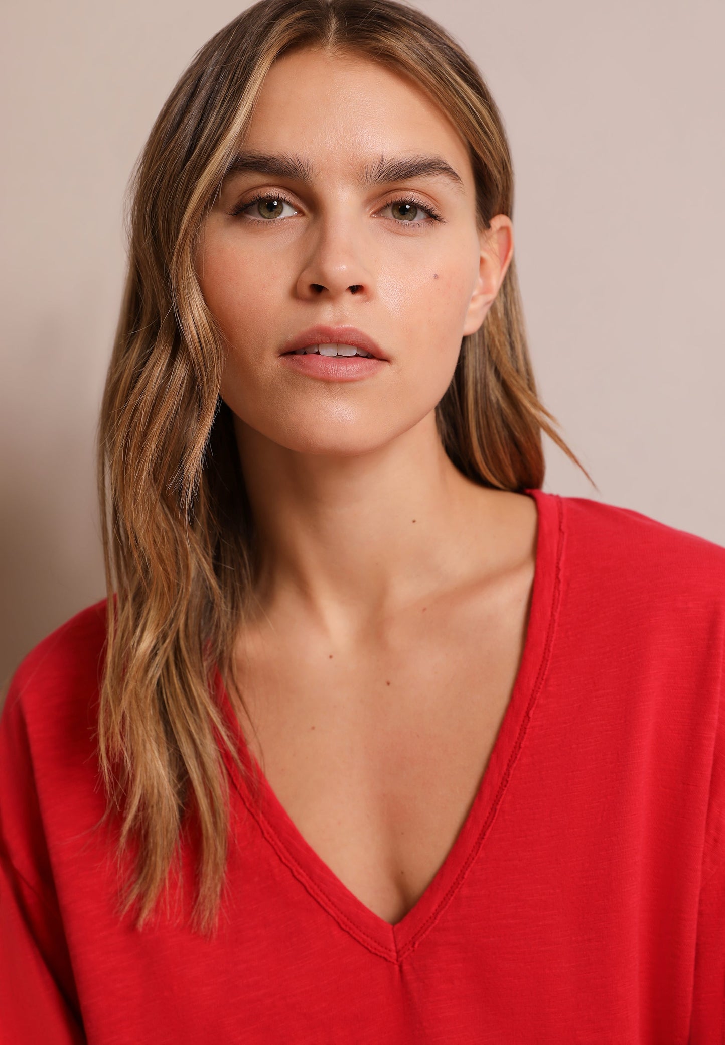 LONG SLEEVE RIBBED T-SHIRT