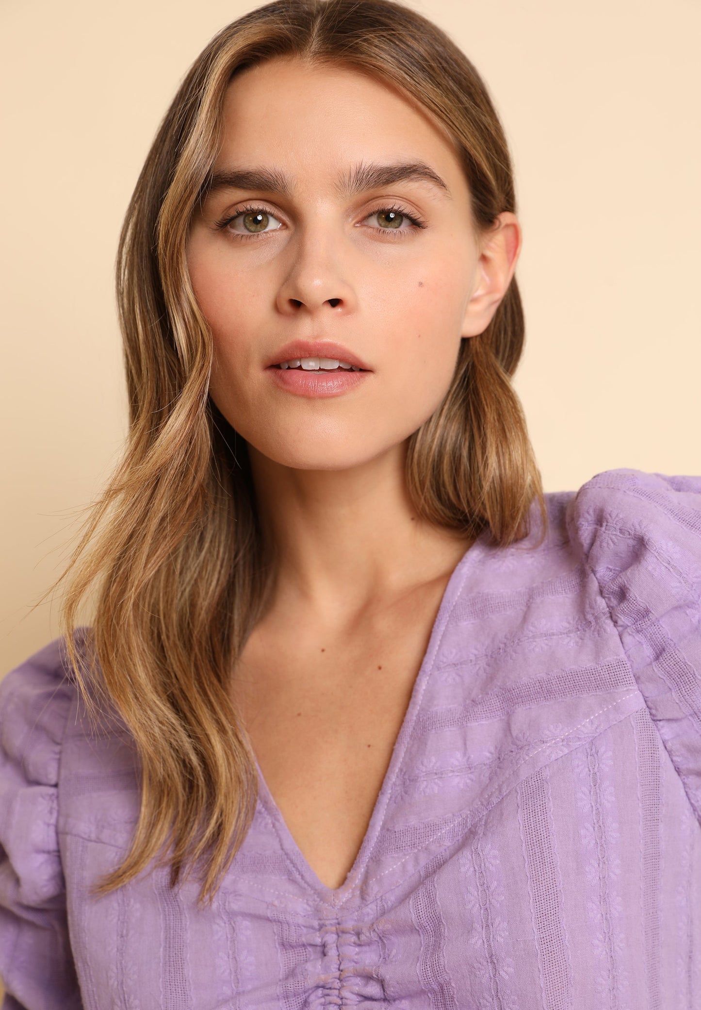 GATHERED STRIPED BLOUSE