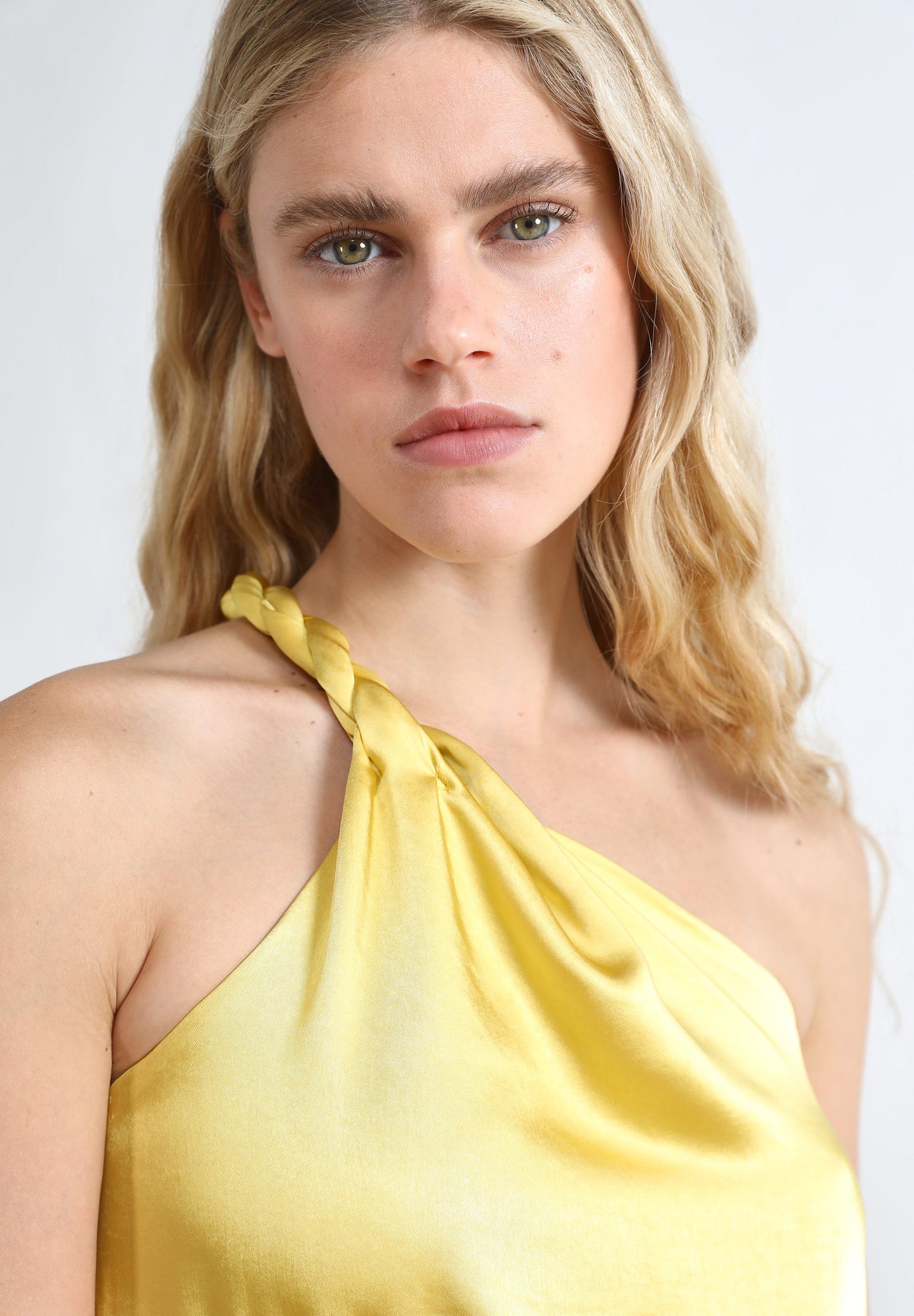 ASYMMETRIC BACK SLIT DRESS