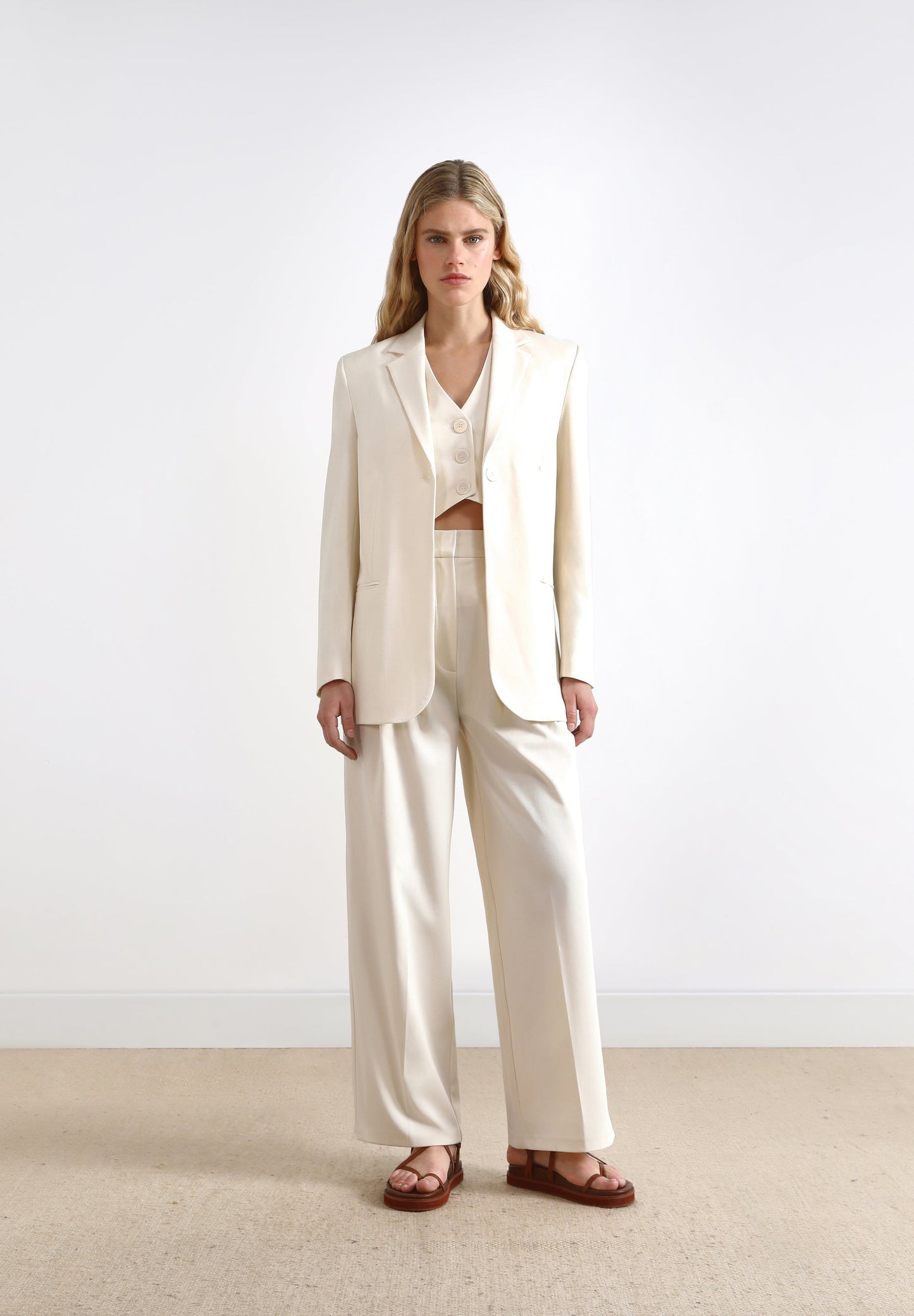 BLAZER WITH HIGH BUTTON