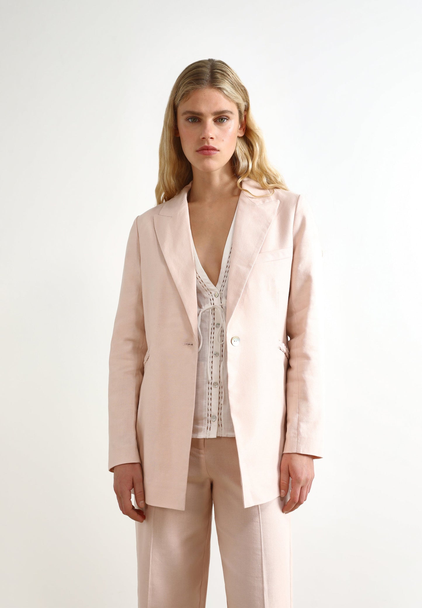 LINEN BLAZER WITH BRAIDED DETAILS